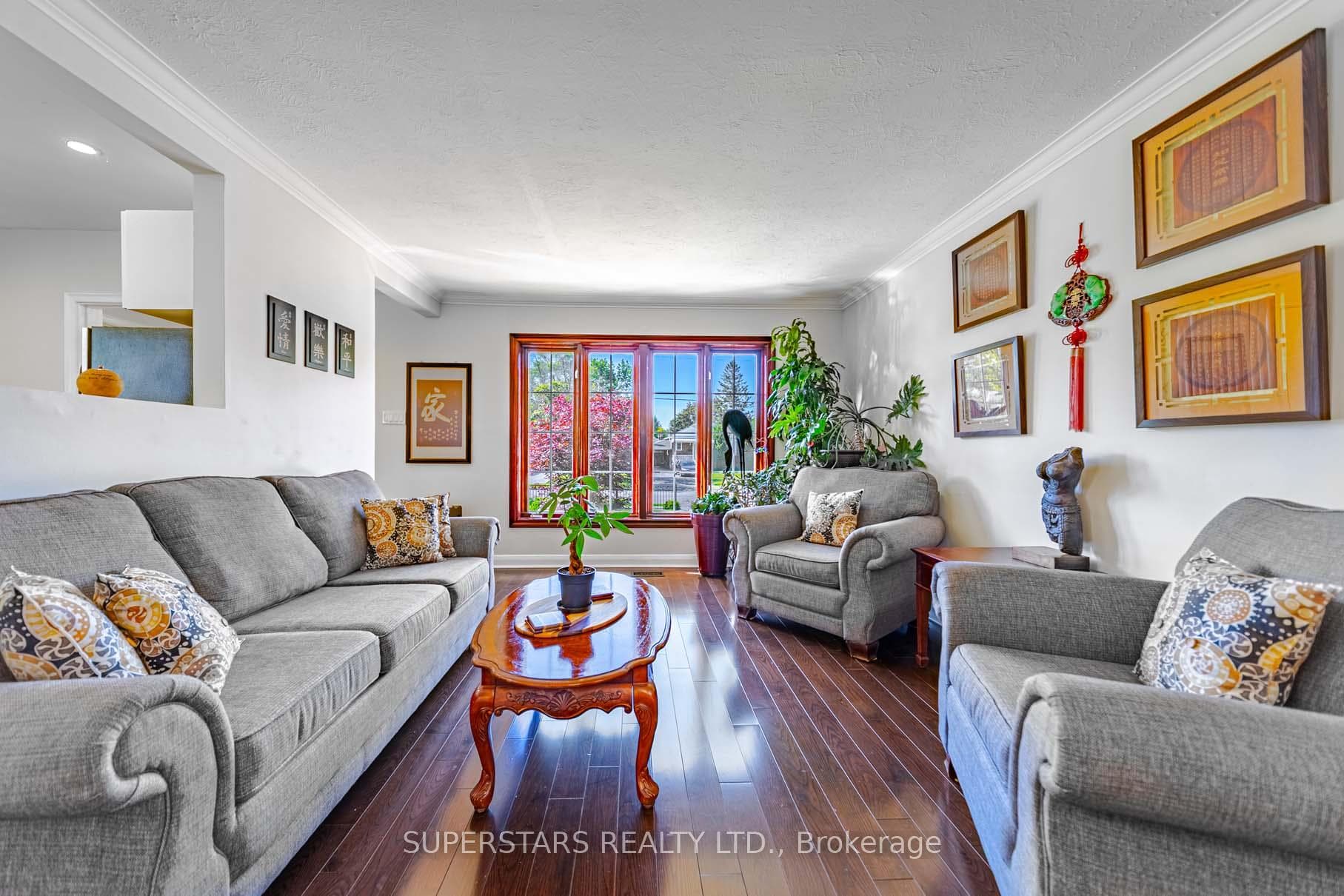 237 Ellington Drive photo 6