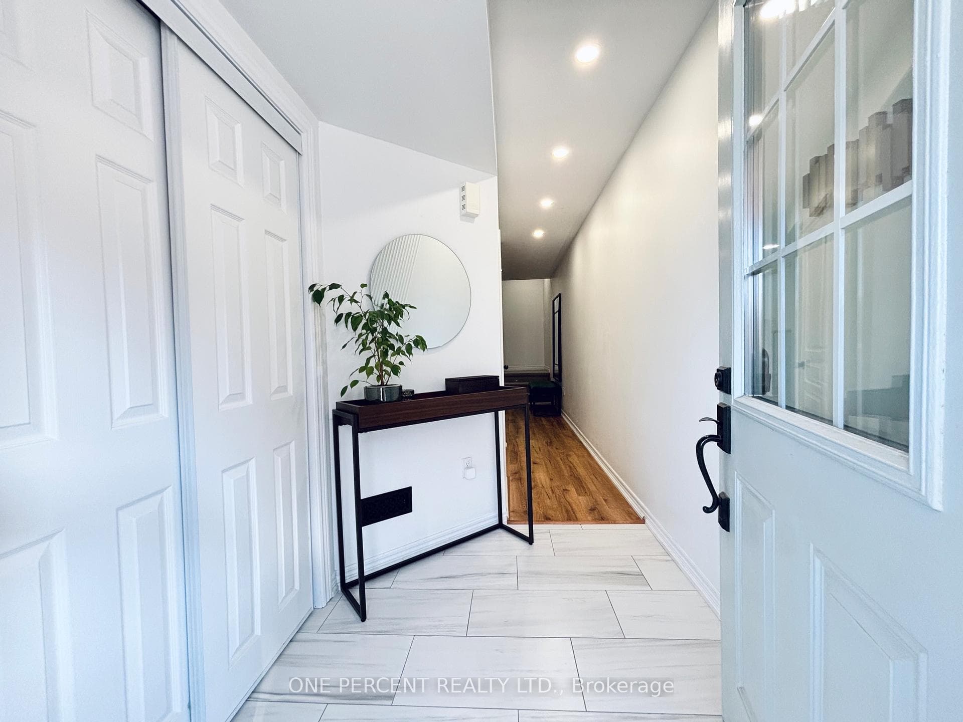 54 Nisbet Boulevard Unit 21 photo 2