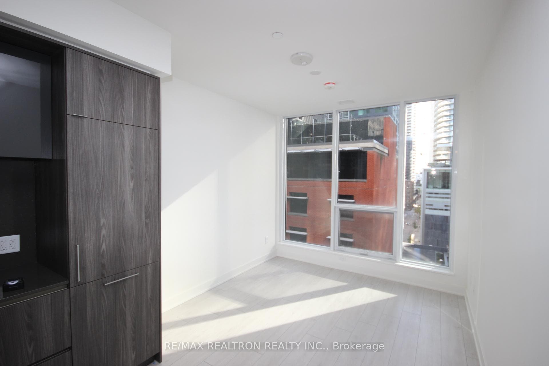 15 Mercer Street Unit 816 photo 6