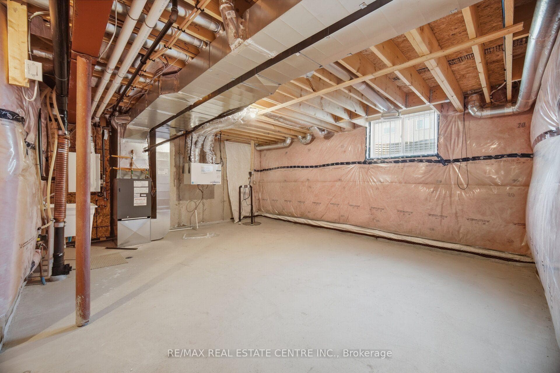 206 HERON Street photo 41