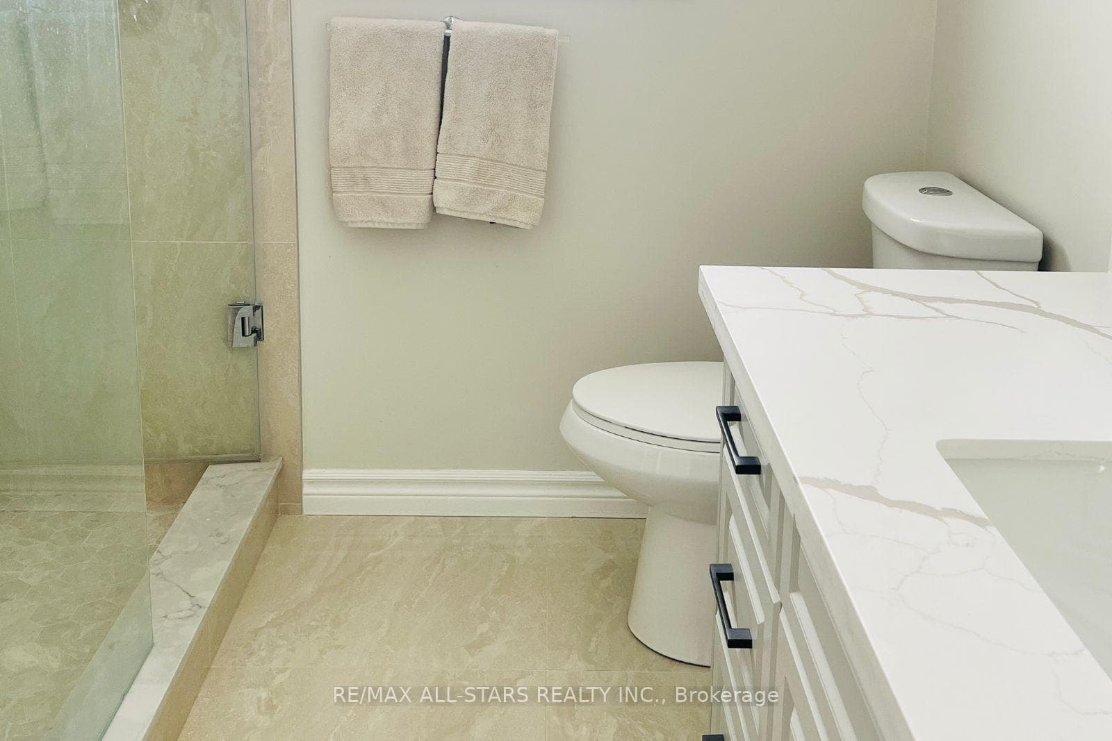137 Percy Lane photo 21