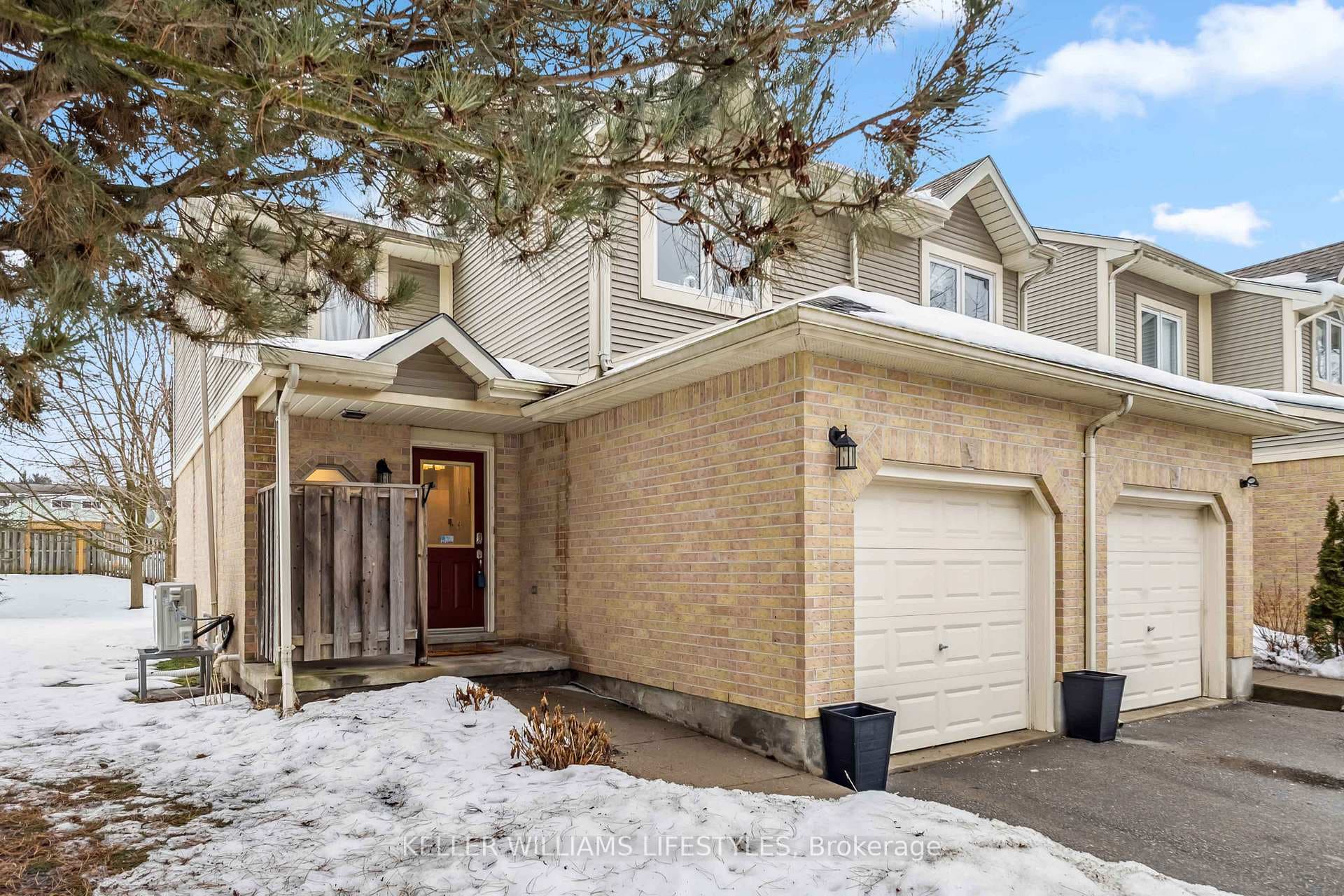 9 Ailsa Place Unit 69 photo 2