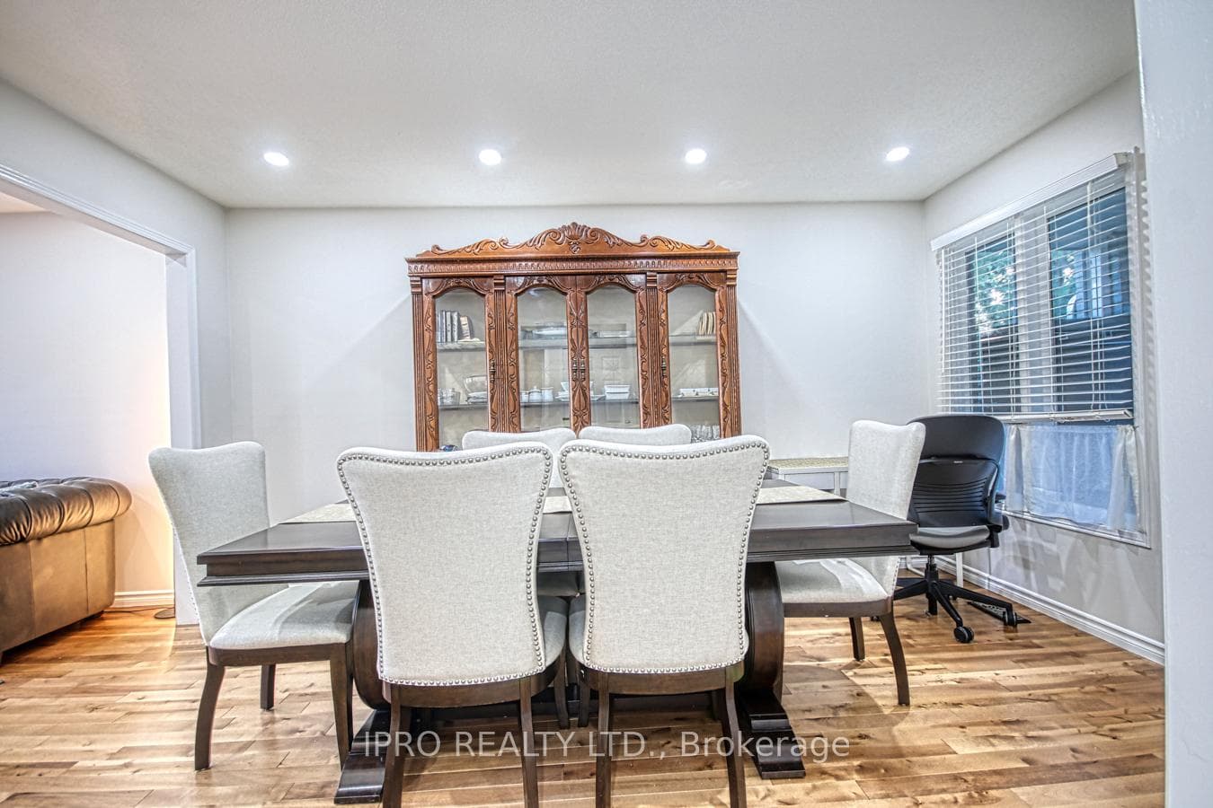 1861 Bainbridge Drive photo 13