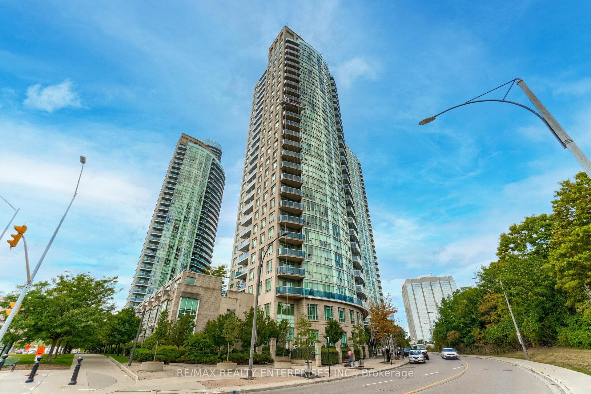 90 Absolute Avenue Unit 1109 photo 3