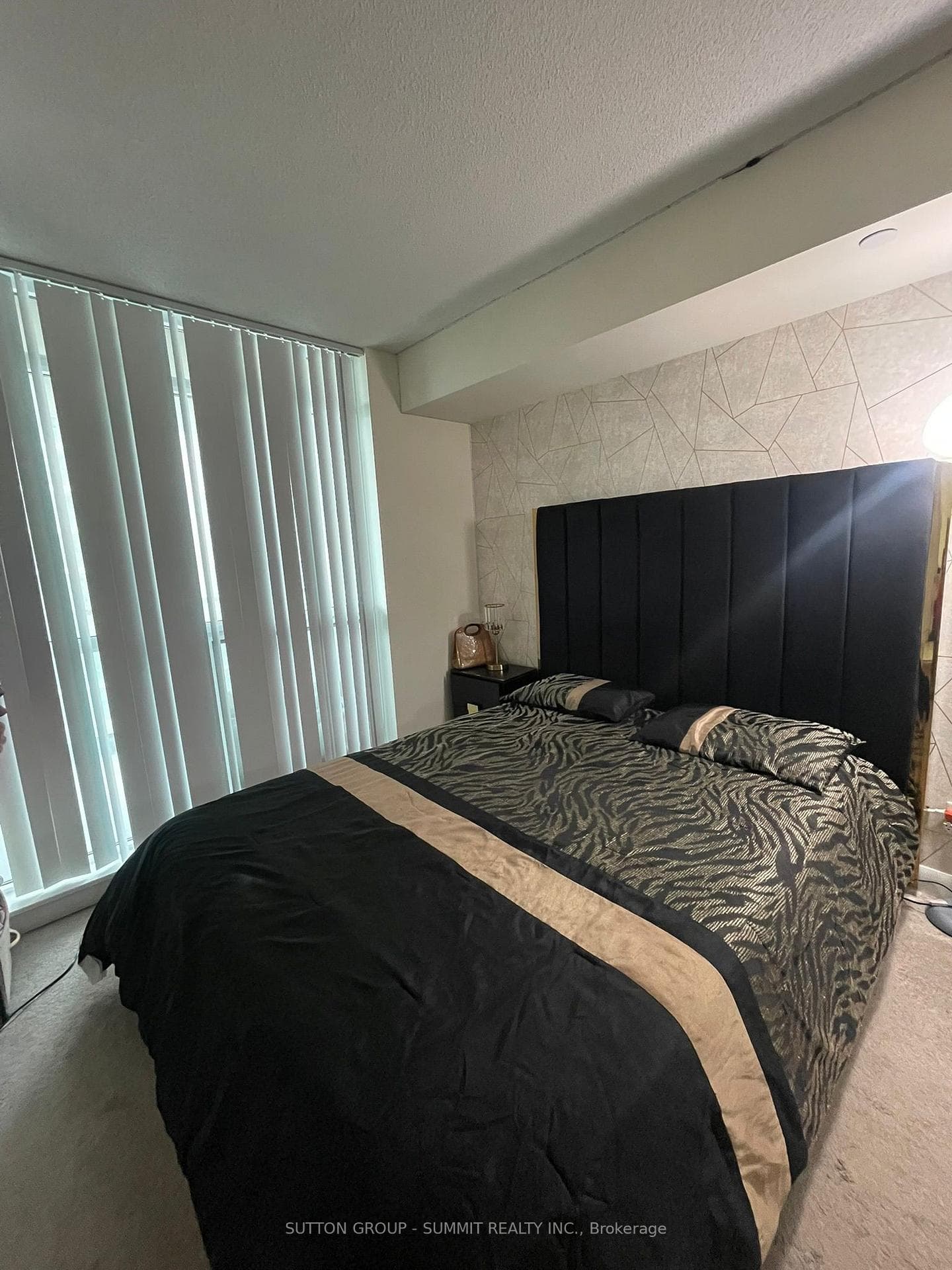 215 Sherway Gardens Road Unit 805 photo 6