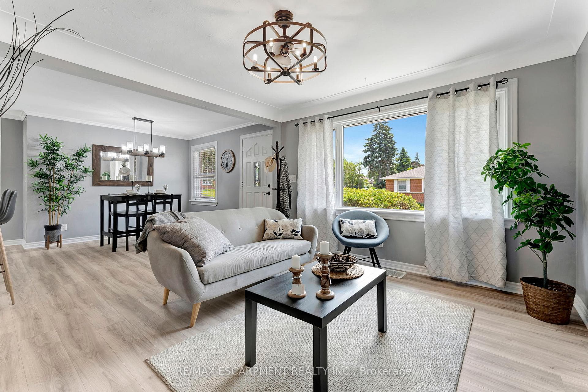 77 Inchlee Drive photo 14