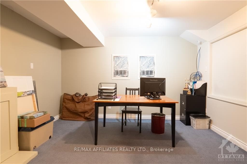 125 ALLBIRCH Road photo 24