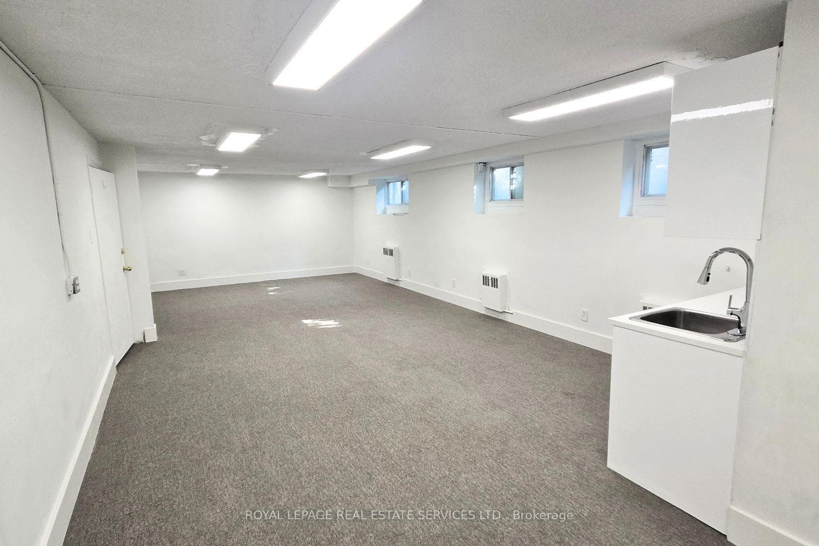 2842 Bloor Street Unit L1 photo 2