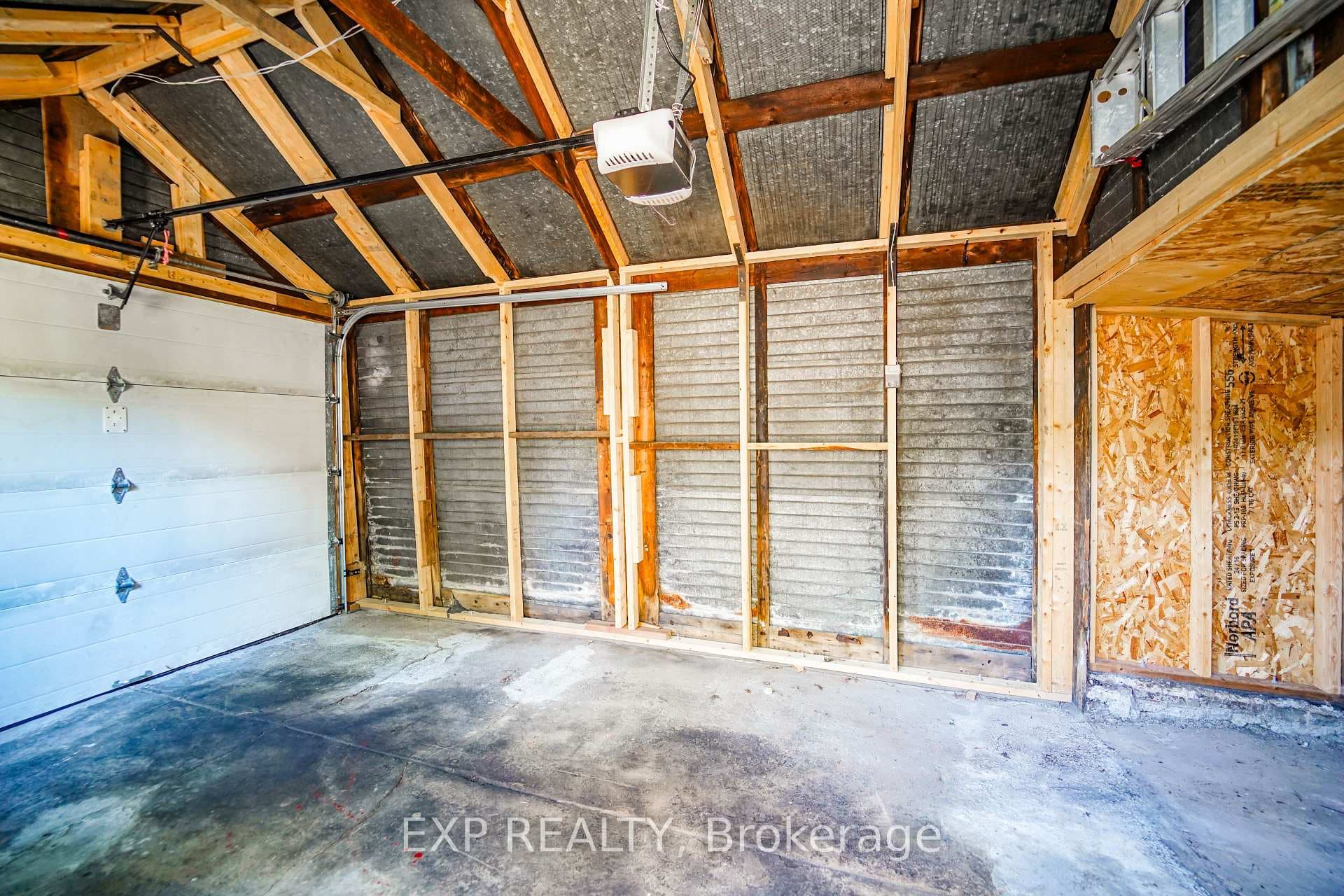 145 Langley Avenue photo 47