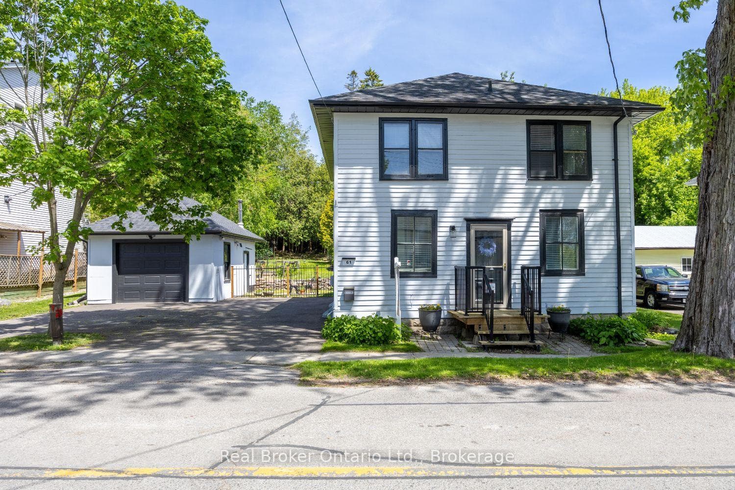 61 Mill Street photo 2