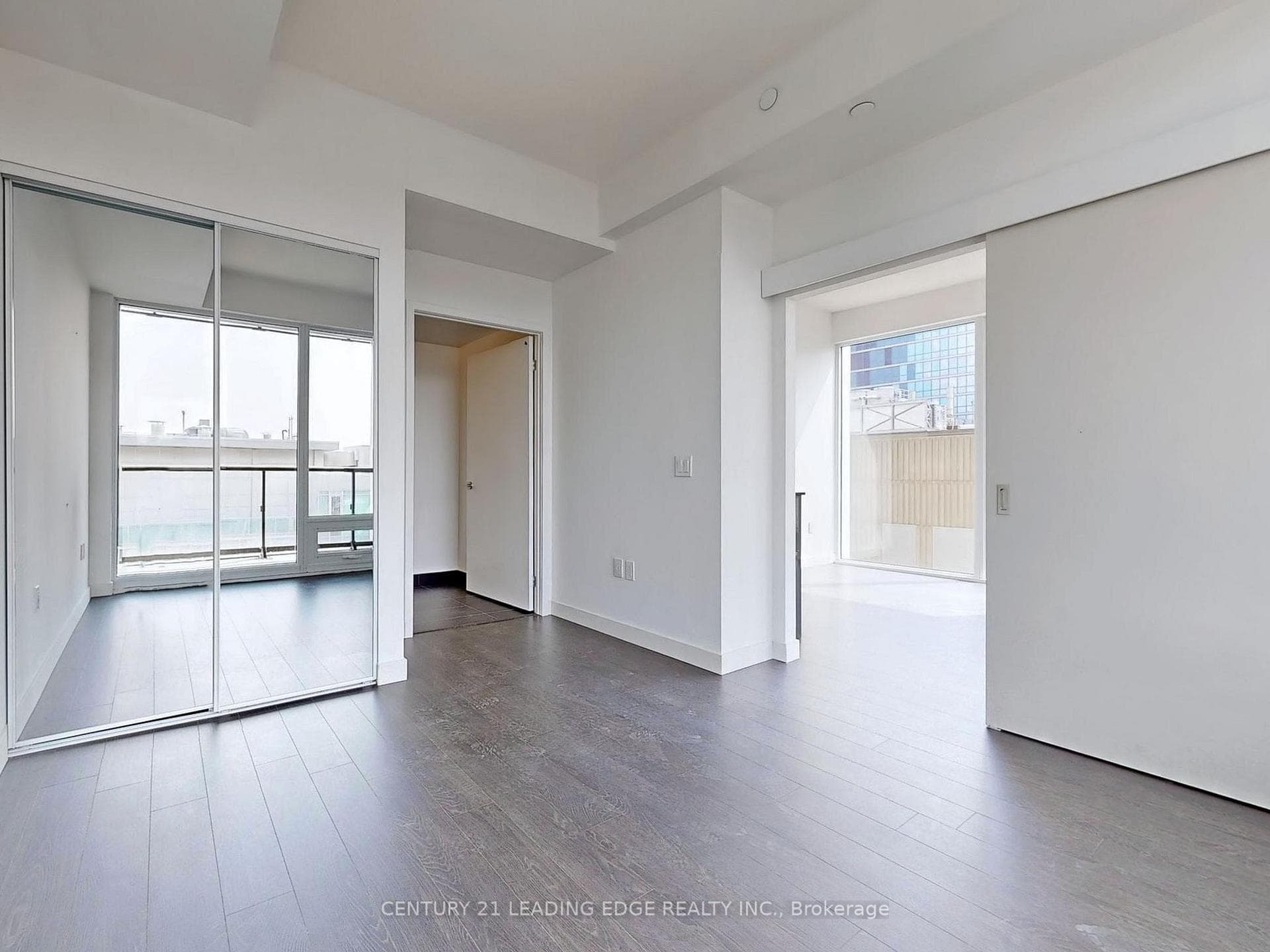 121 St Patrick Street Unit 1522 photo 13
