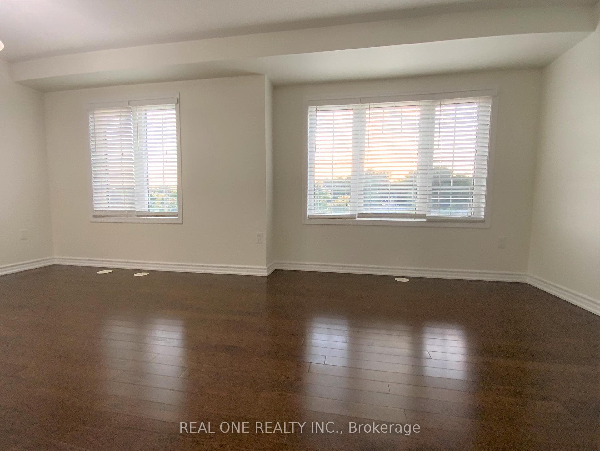30 Henneberry Lane photo 16