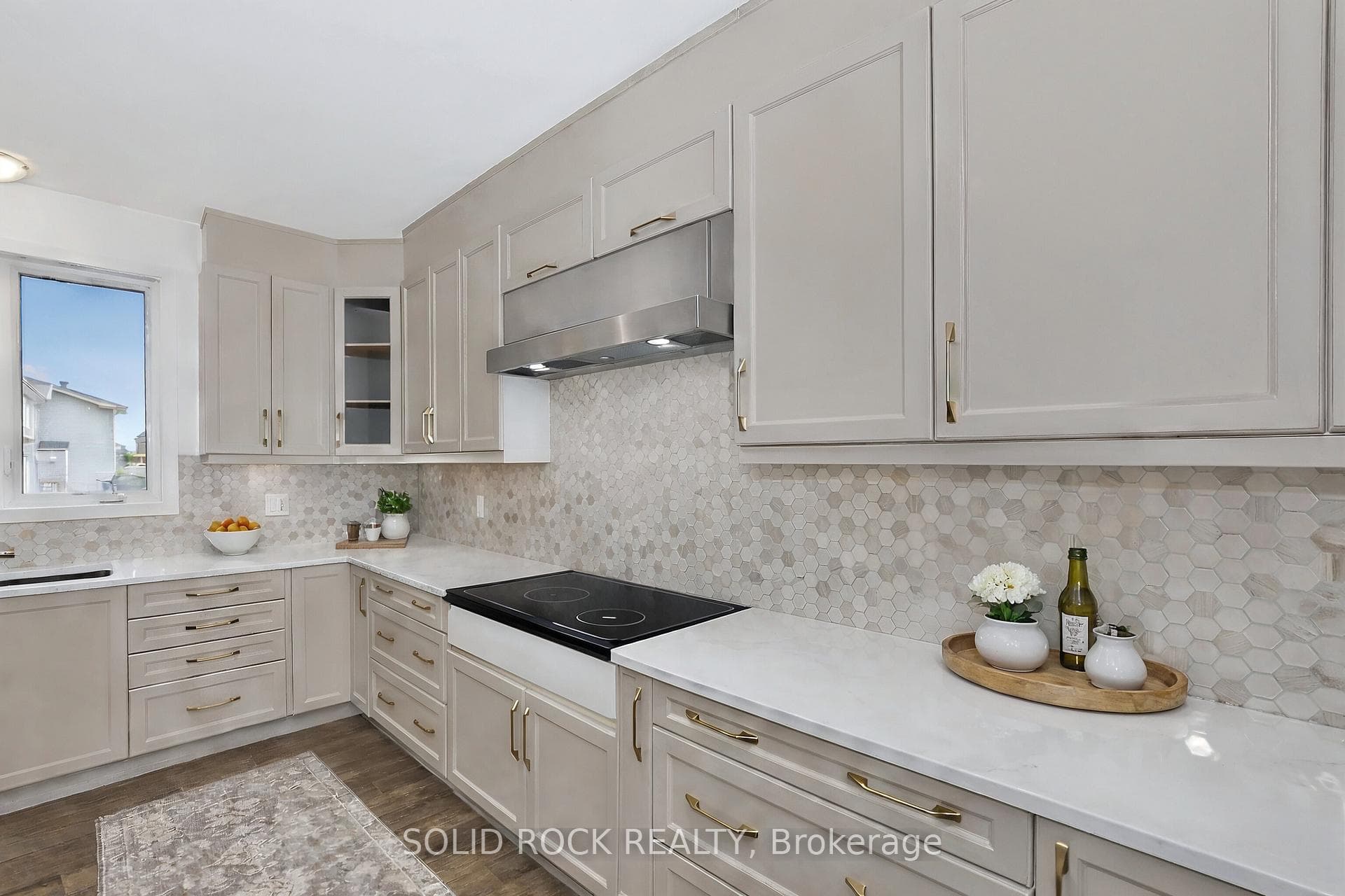 Virtually Staged. Appliances not included.