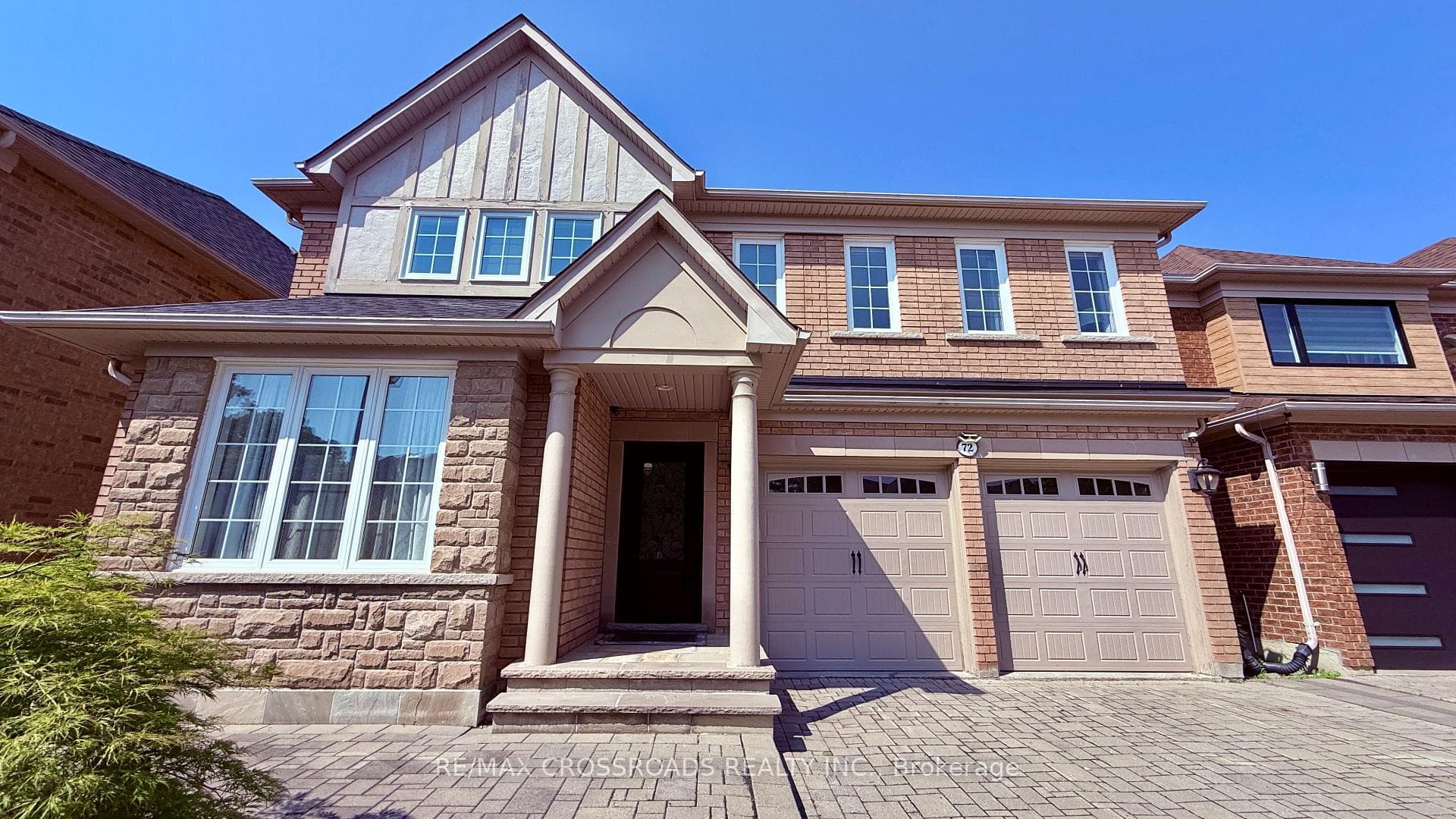72 Skywood Drive photo 2