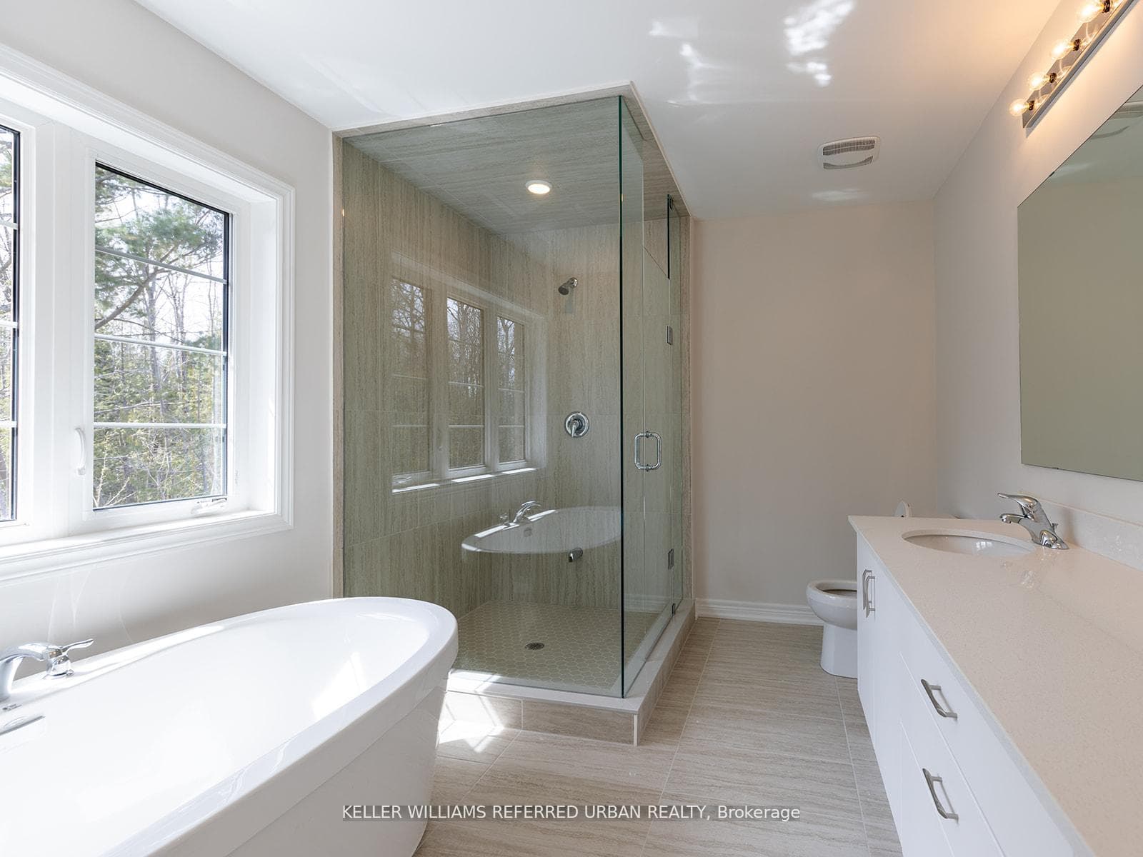1470 Davis Loop Circle photo 39
