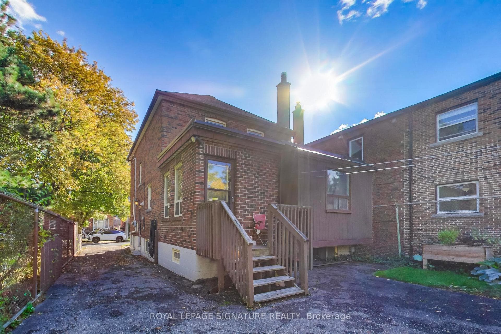 6 Brandon Avenue photo 27