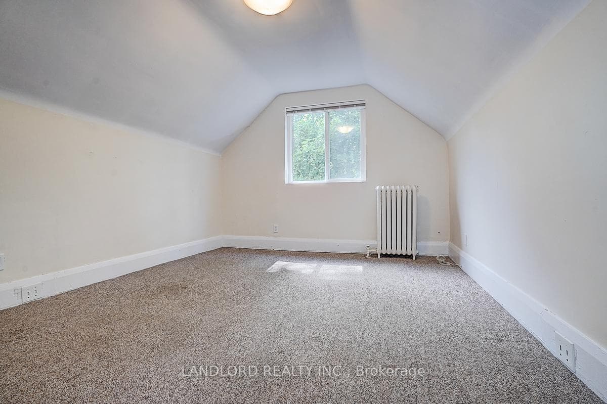 92 Neville Park Boulevard Unit Upper Unit photo 28