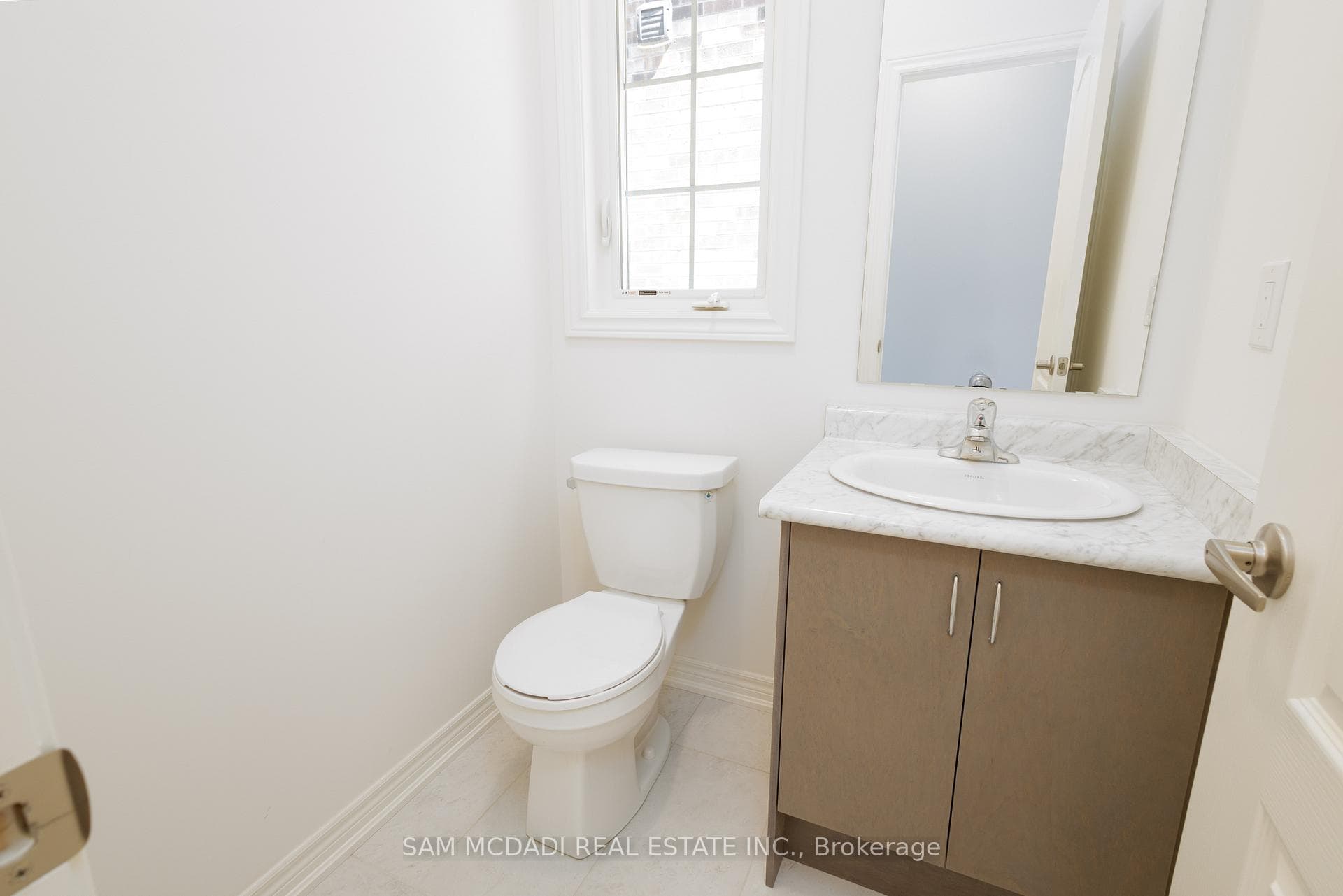 261 GREAT FALLS BLVD Boulevard photo 7