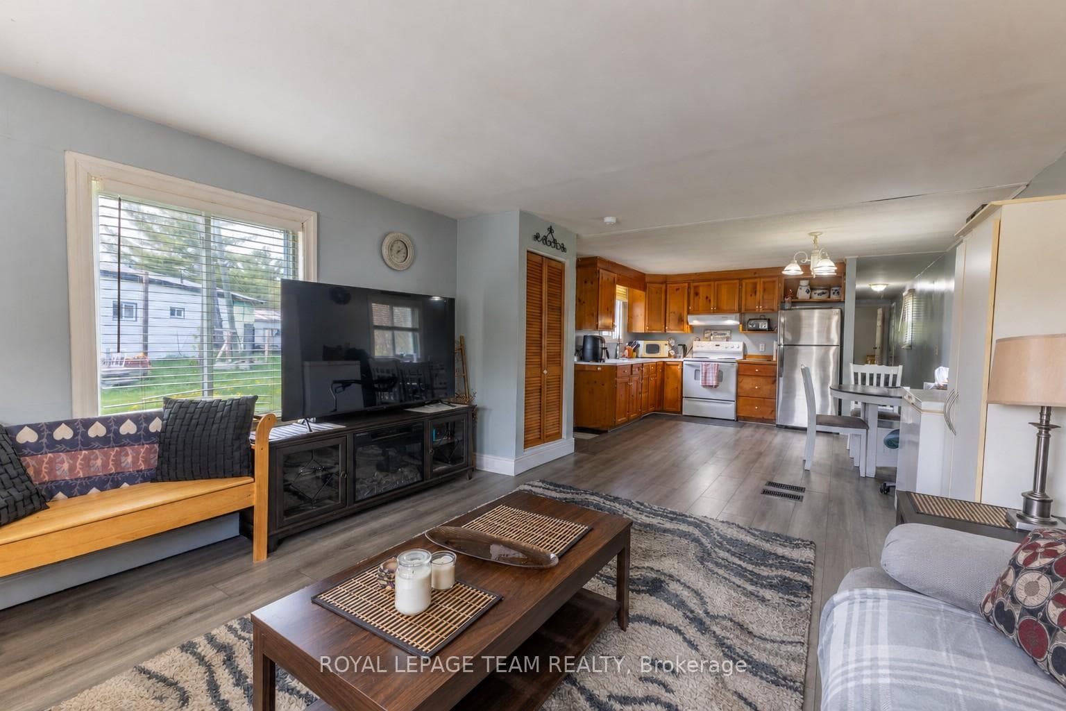 40 Timothy Drive photo 8