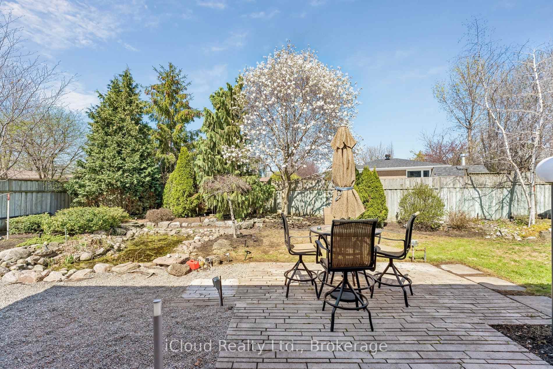 43 Ferndale Crescent photo 41