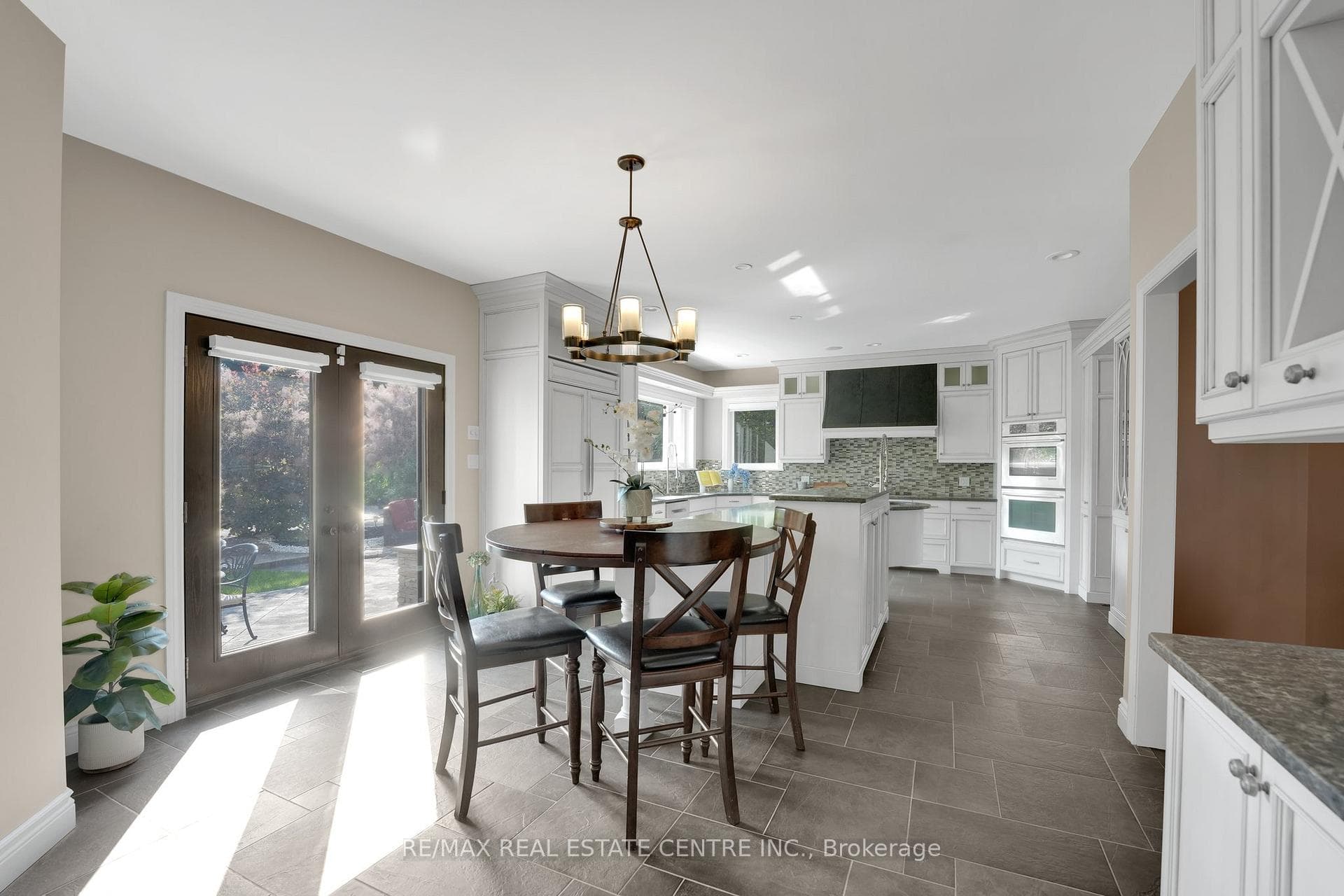 11135 Menzies Court photo 14