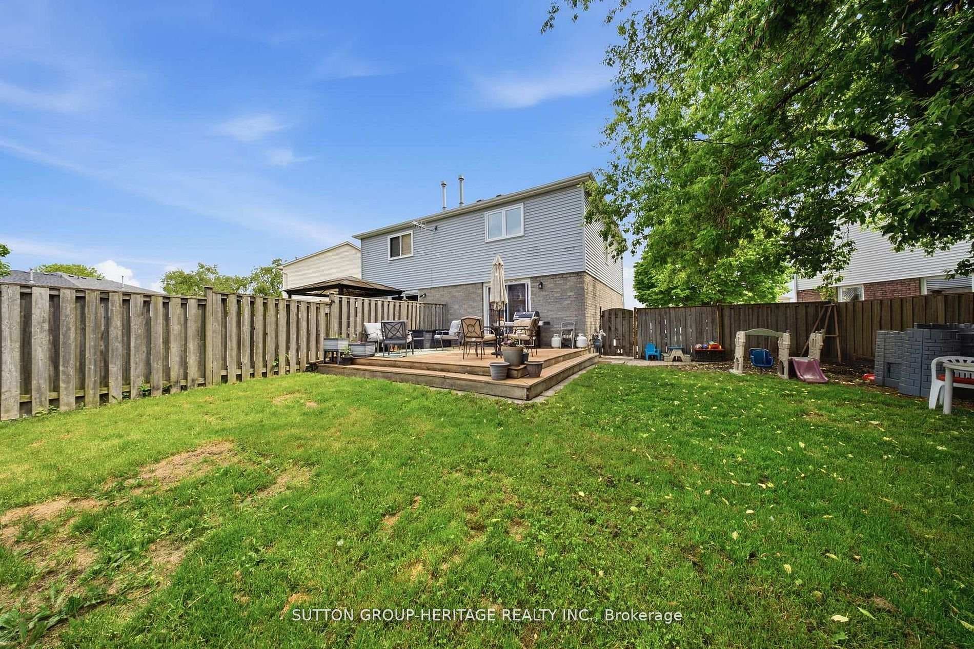 1413 Beaverbrook Court photo 34
