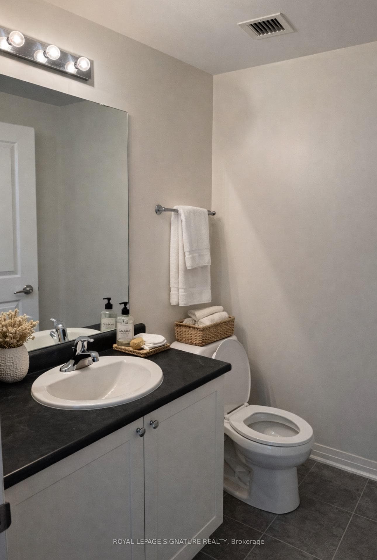 70 Shipway Avenue Unit 211 photo 5