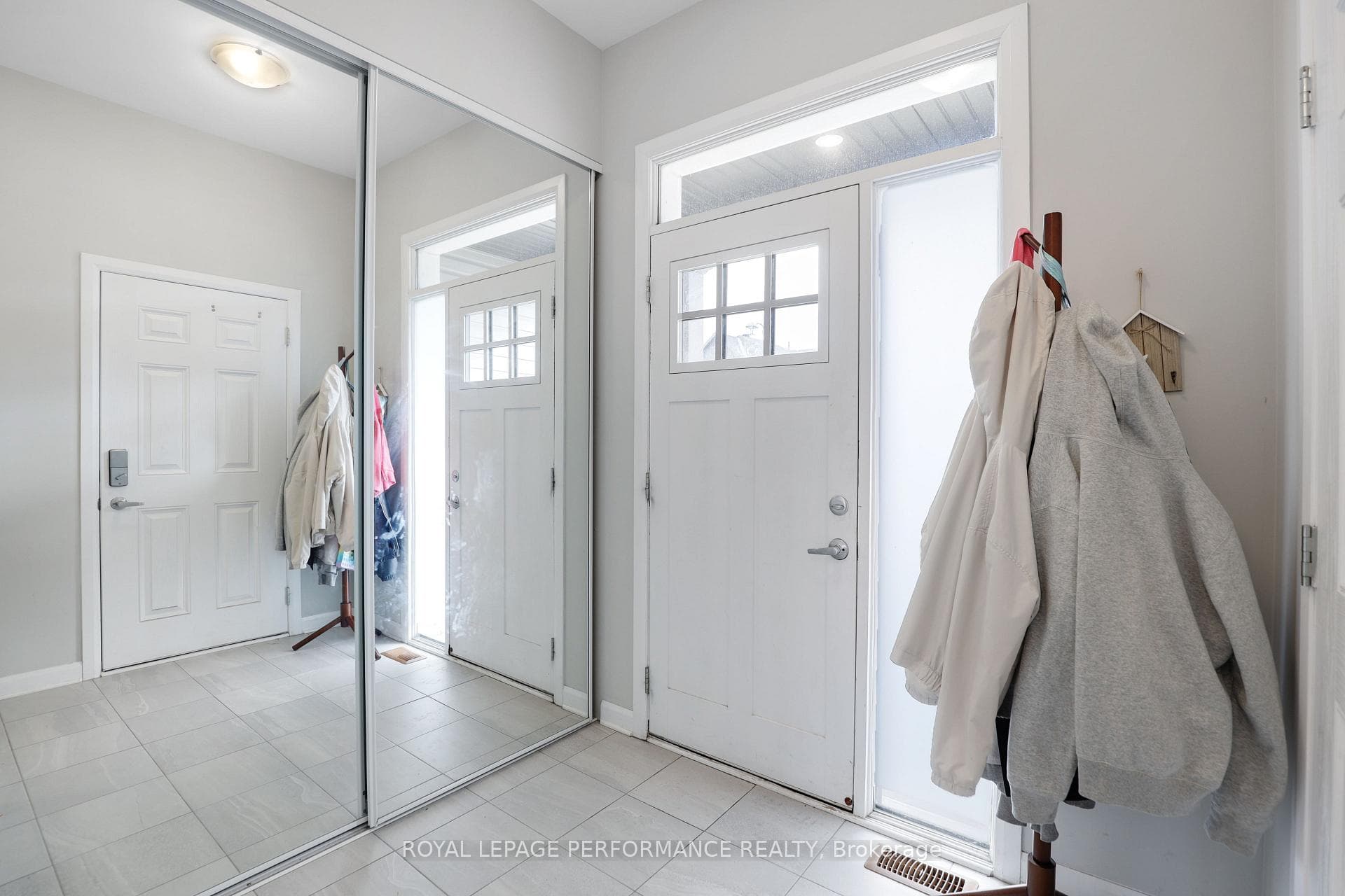 318 GUPPY Grove photo 6