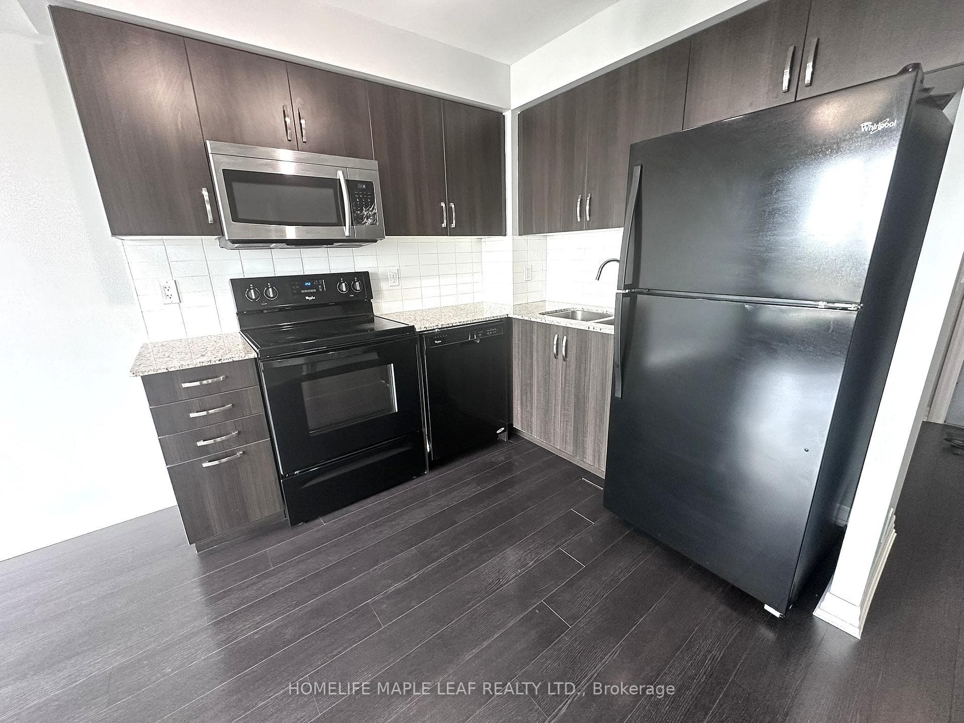 80 ESTHER LORRIE Drive Unit 614 photo 15