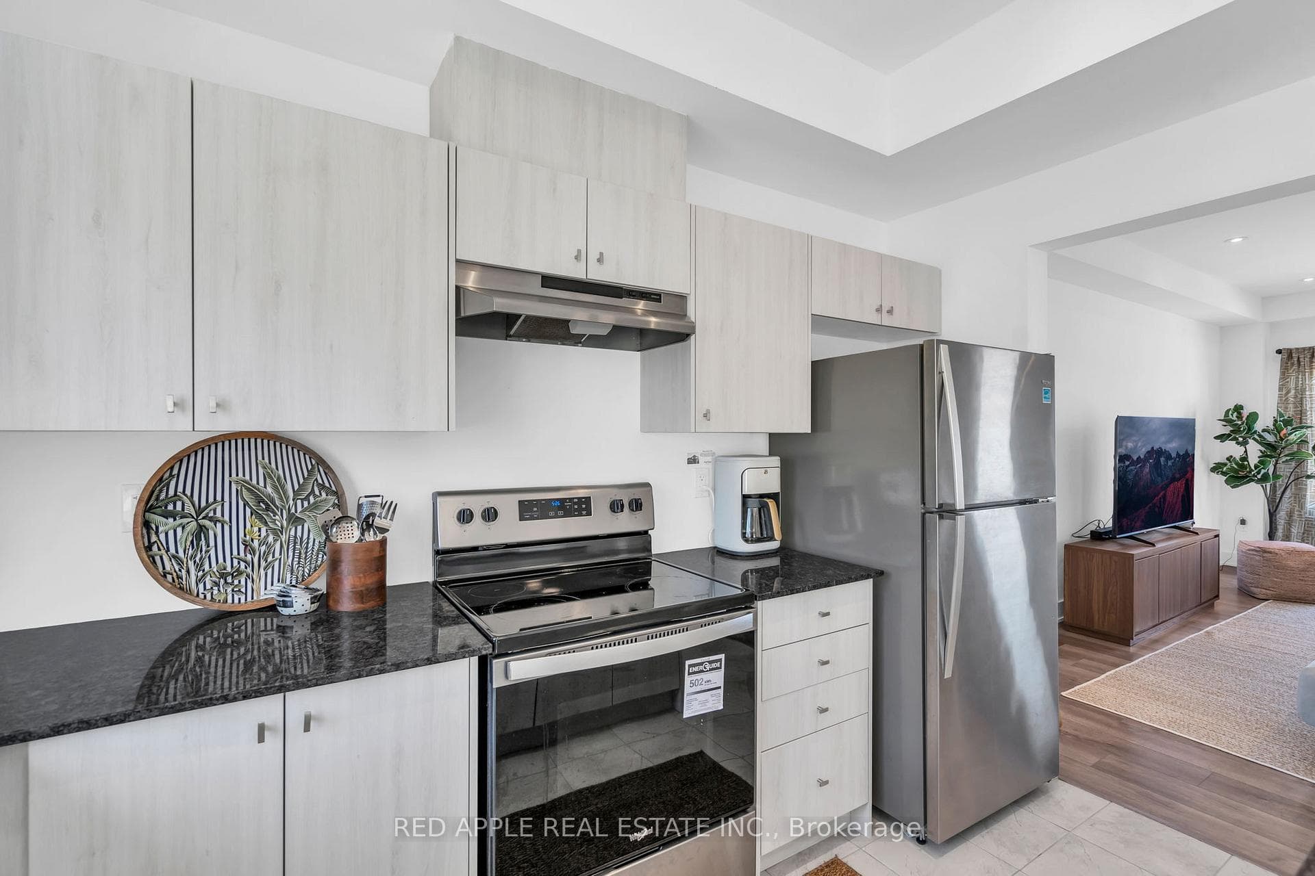 47 Harvest Crescent photo 24