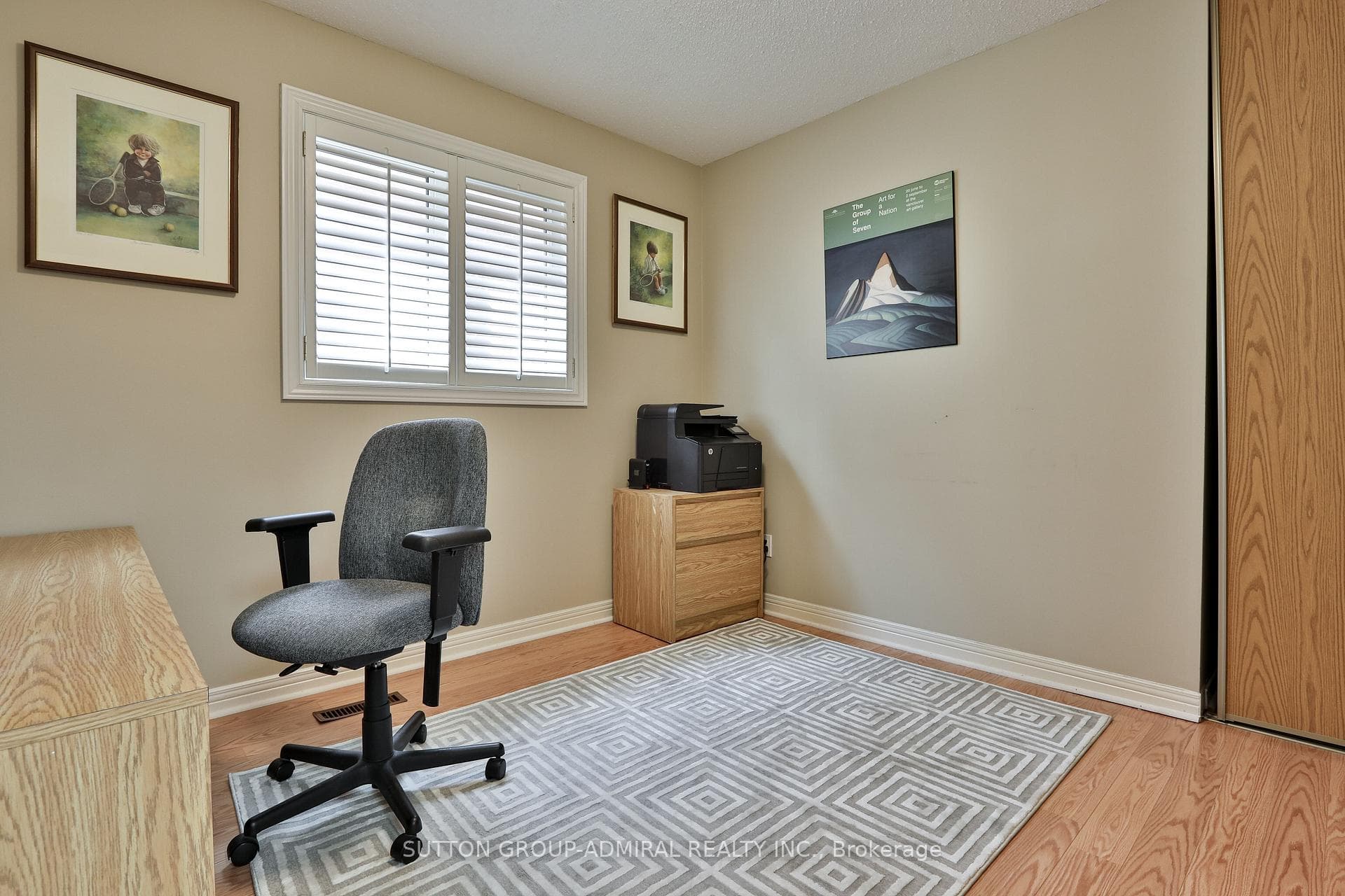 135 Heatherton Way photo 30