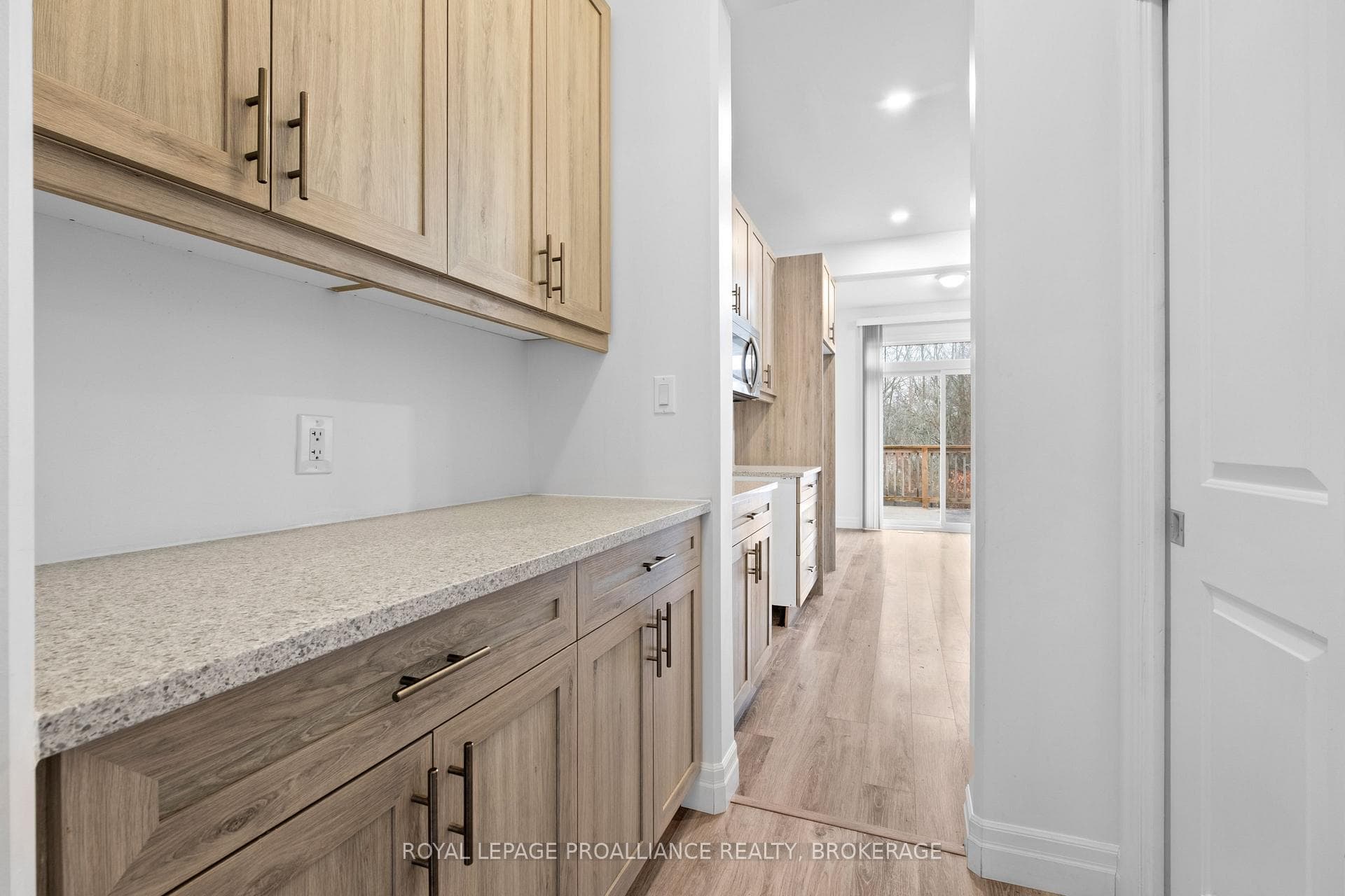 1507 Berkshire Drive photo 4