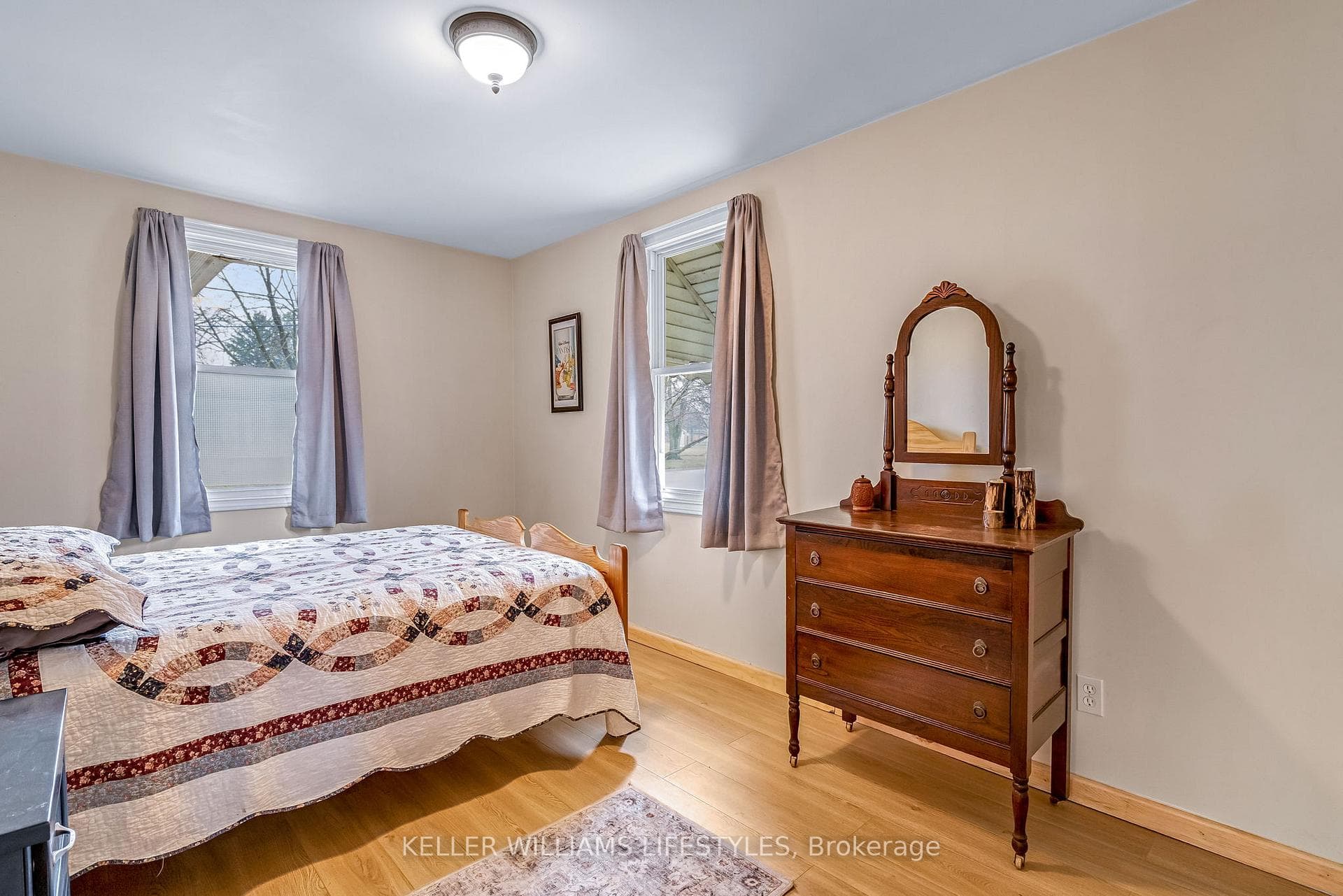 15 CAVERLY Road photo 17