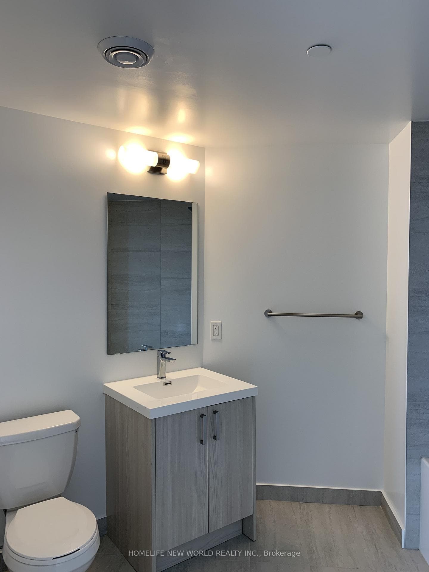 77 Mutual Street Unit 3604 photo 9
