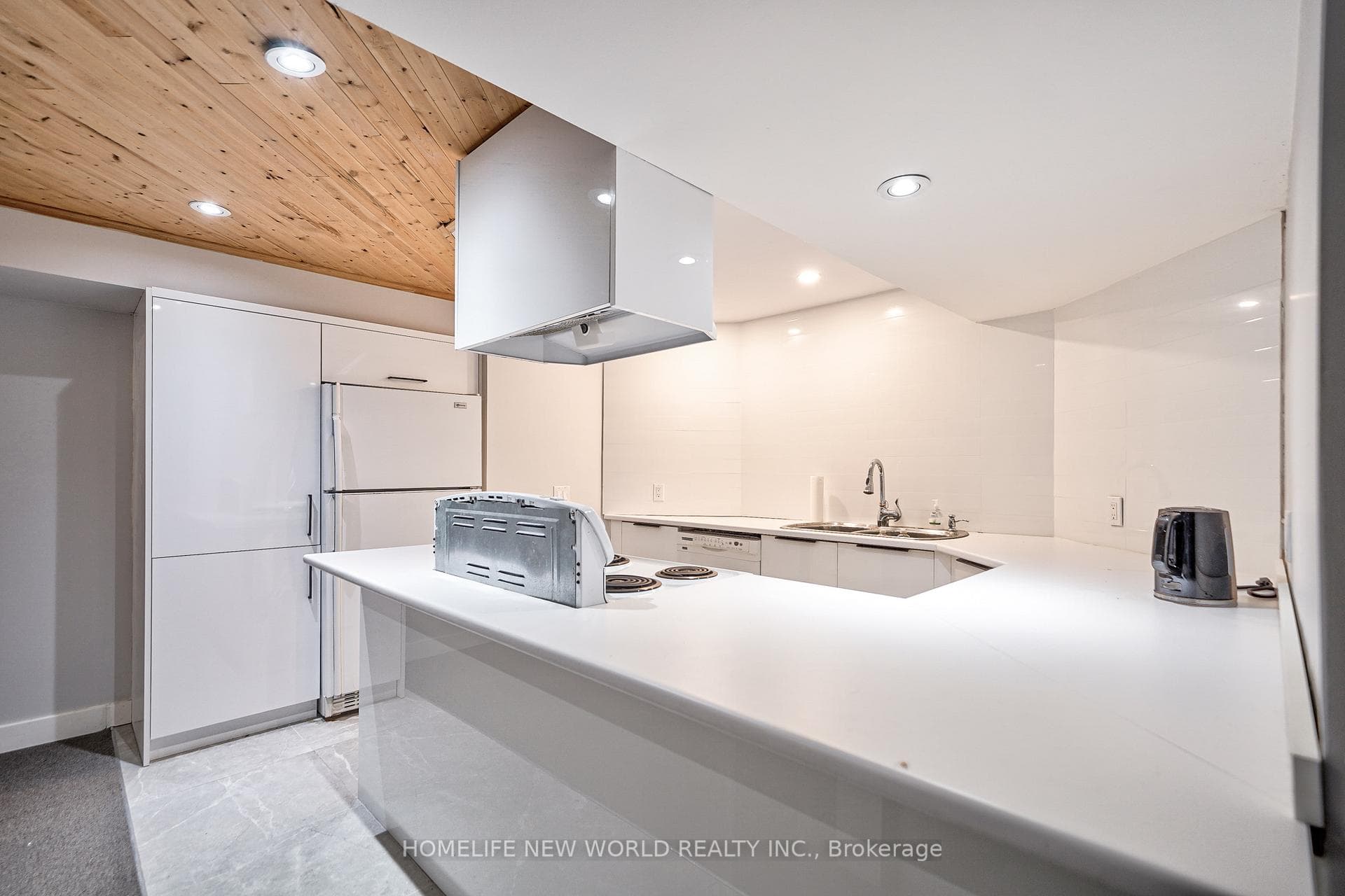 279 Mcclelland Way Unit 1 photo 9