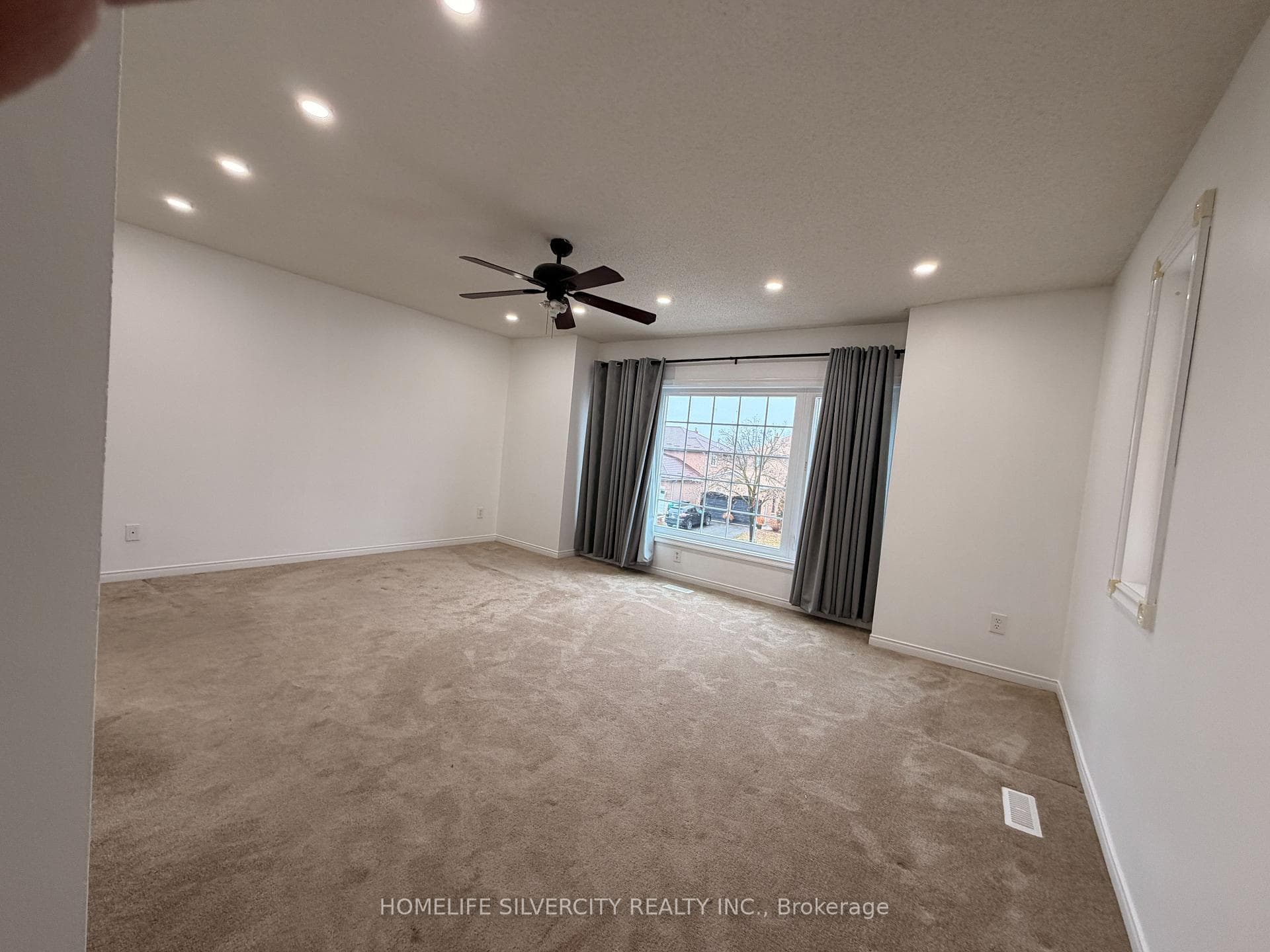 5 Blue Oak Avenue photo 24