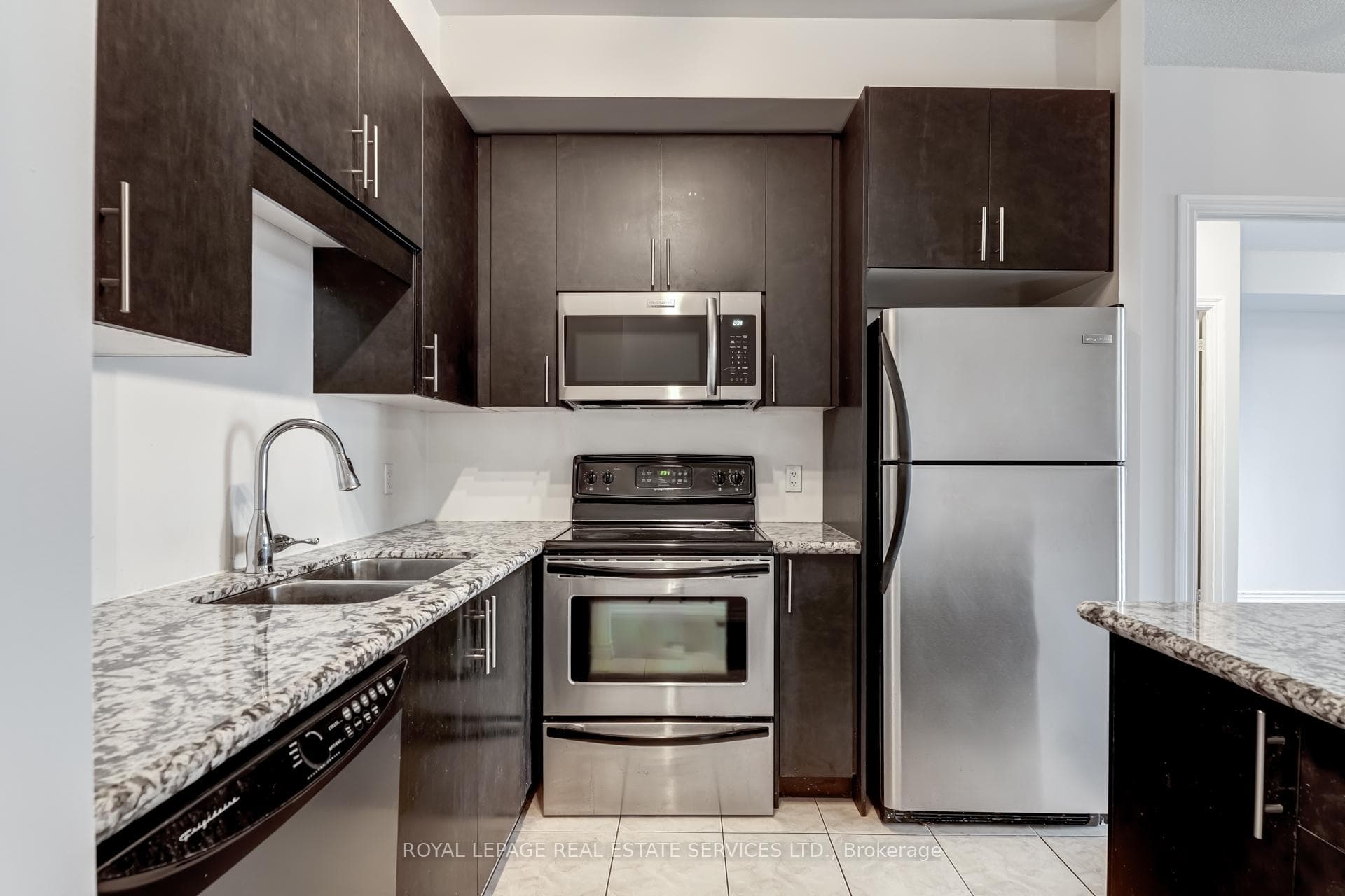 133 Wynford Drive Unit 1902 photo 15
