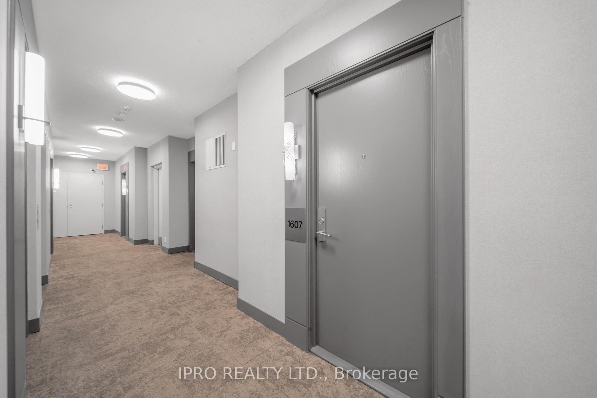 Floor Lobby with 3 Elevators