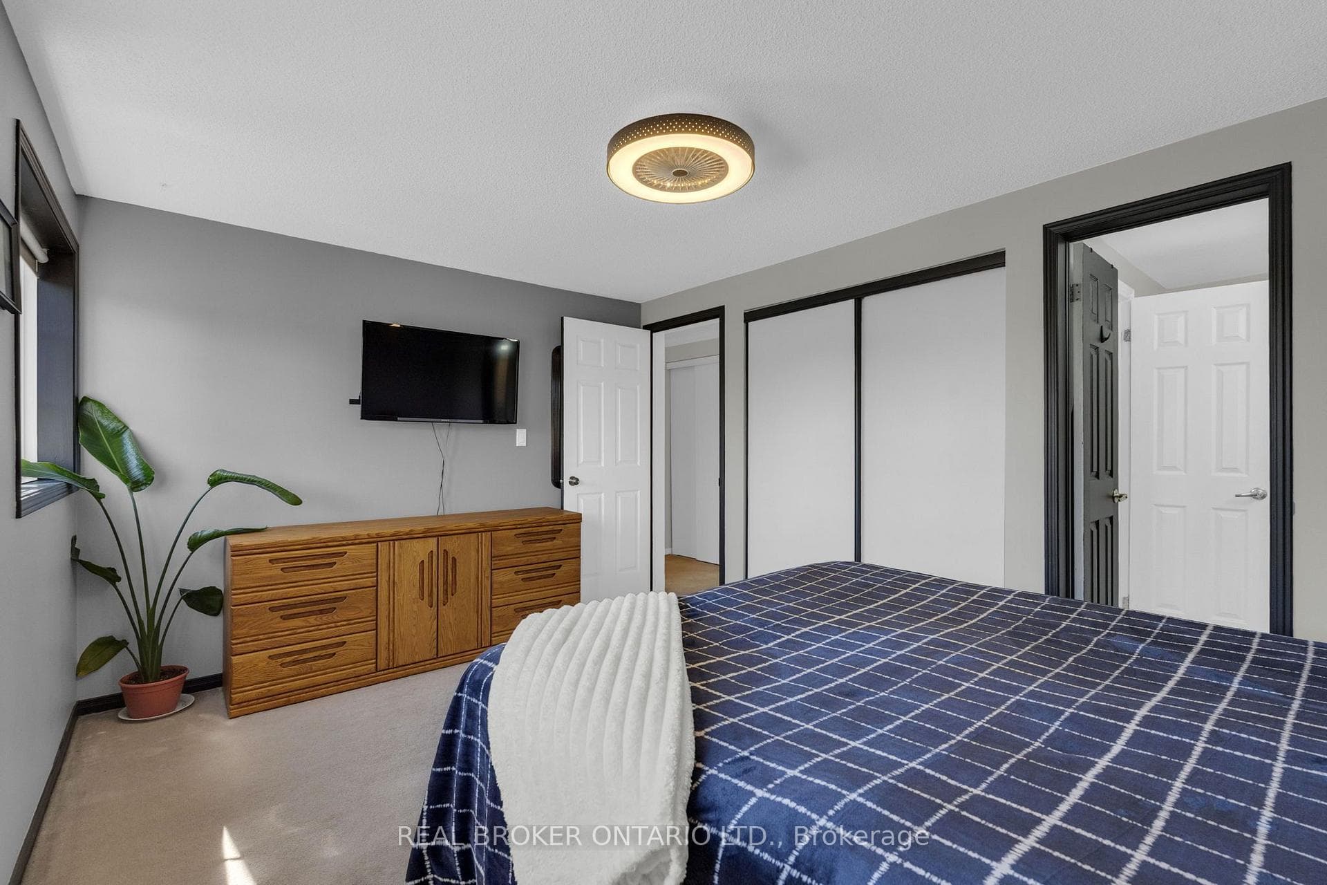 166 Tunbridge Road photo 21