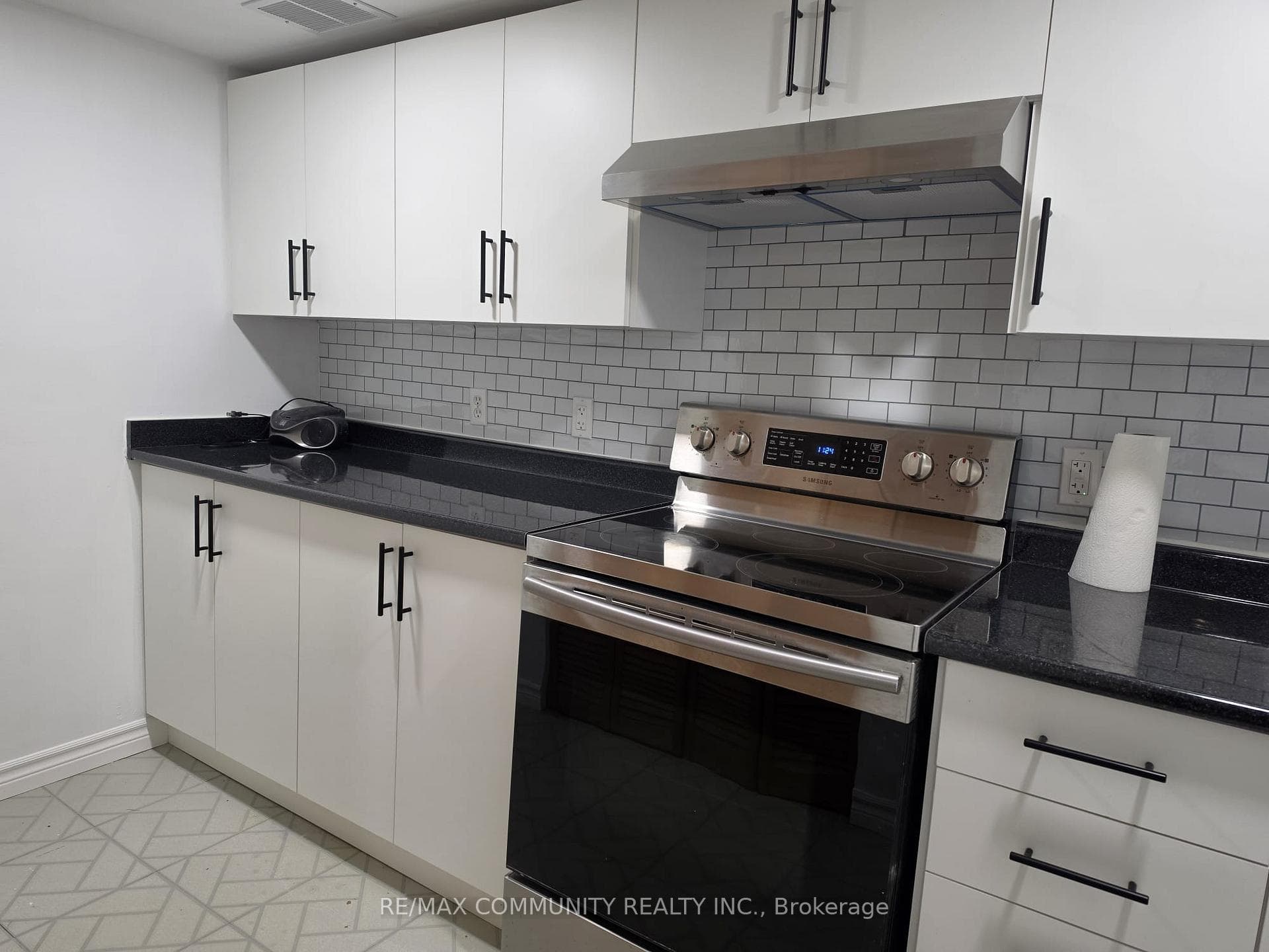 792 Tatra Drive photo 14