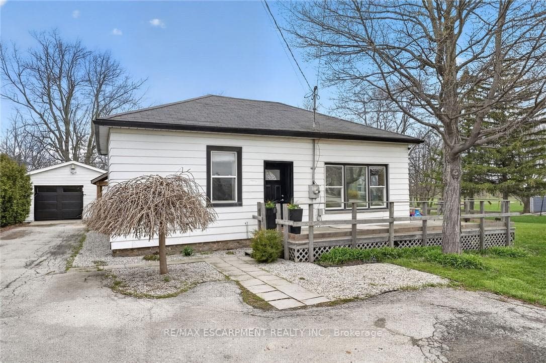 395 Mud Street photo 1