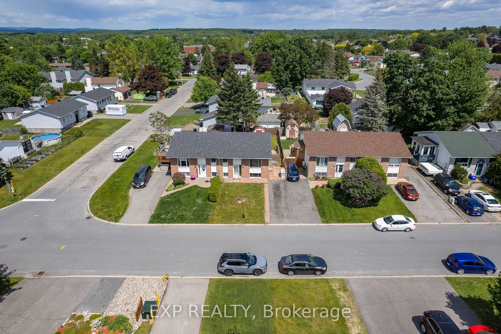 901 MORRIS Street photo 4