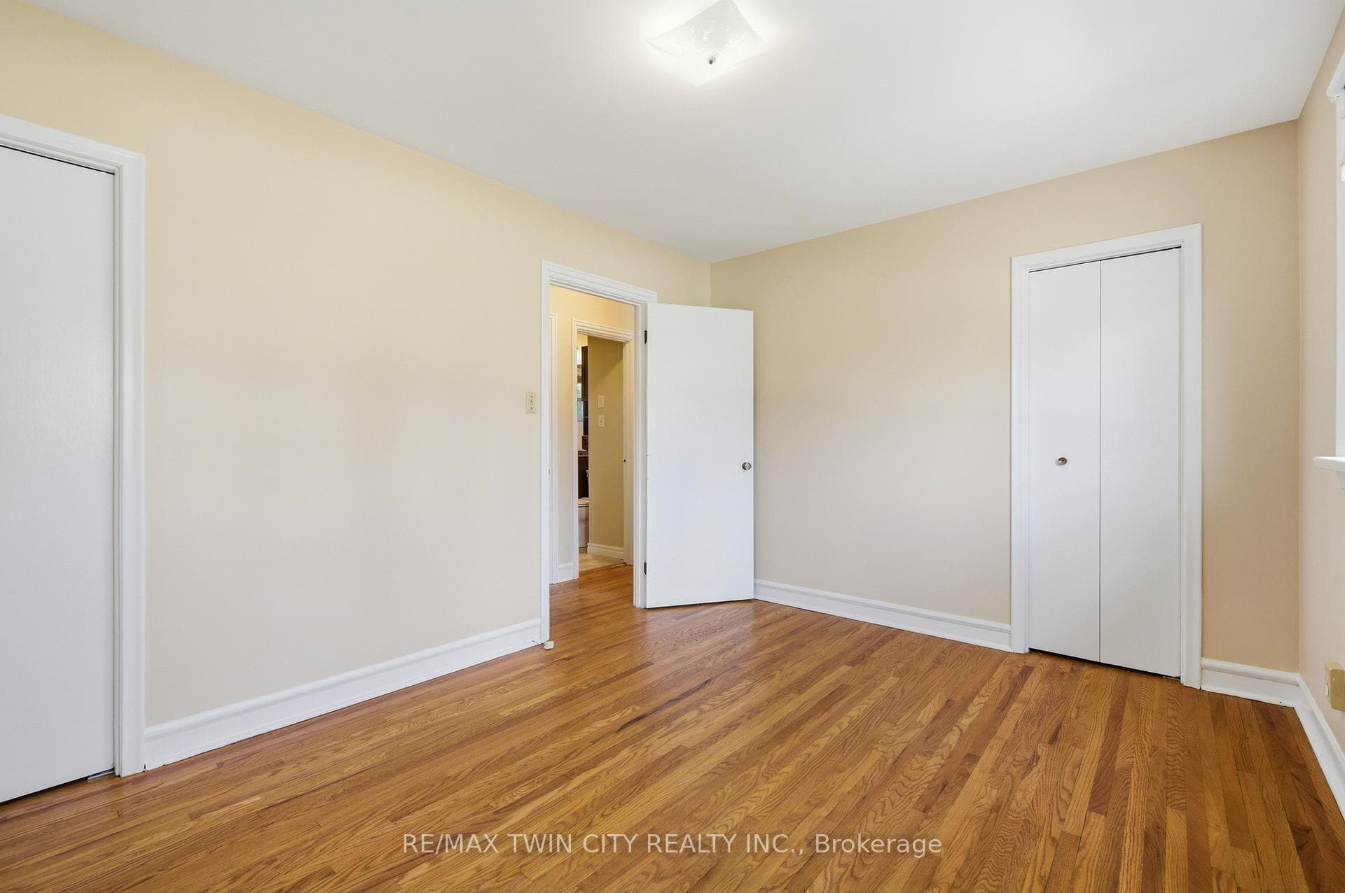 58 LOWREY Avenue photo 20
