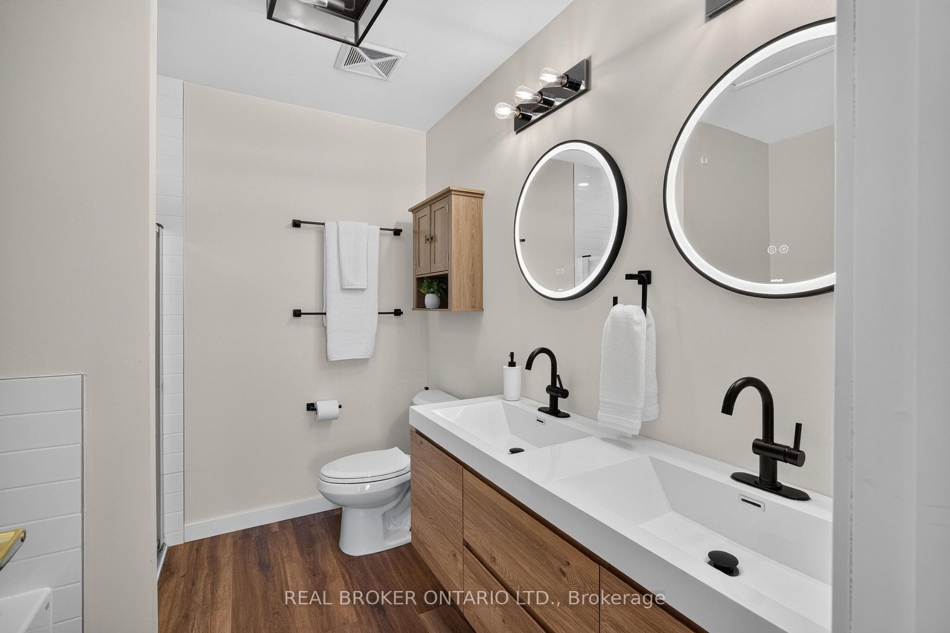 168 Sabina Drive Unit 214 photo 11