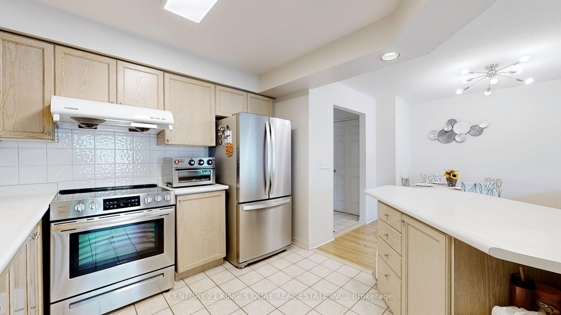 83 Mondeo Drive Unit 150 photo 11