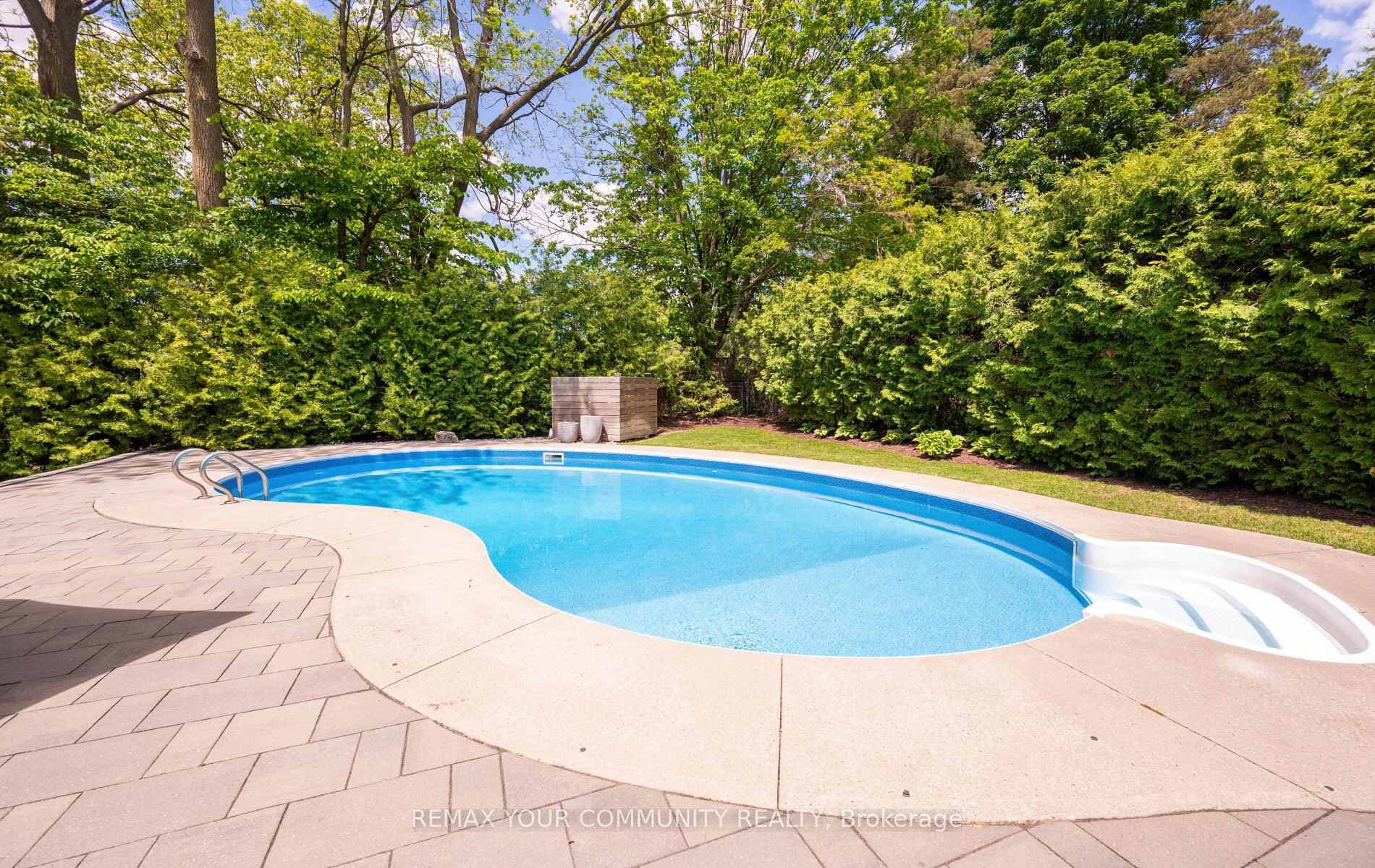 24 Hawthorne Lane photo 48