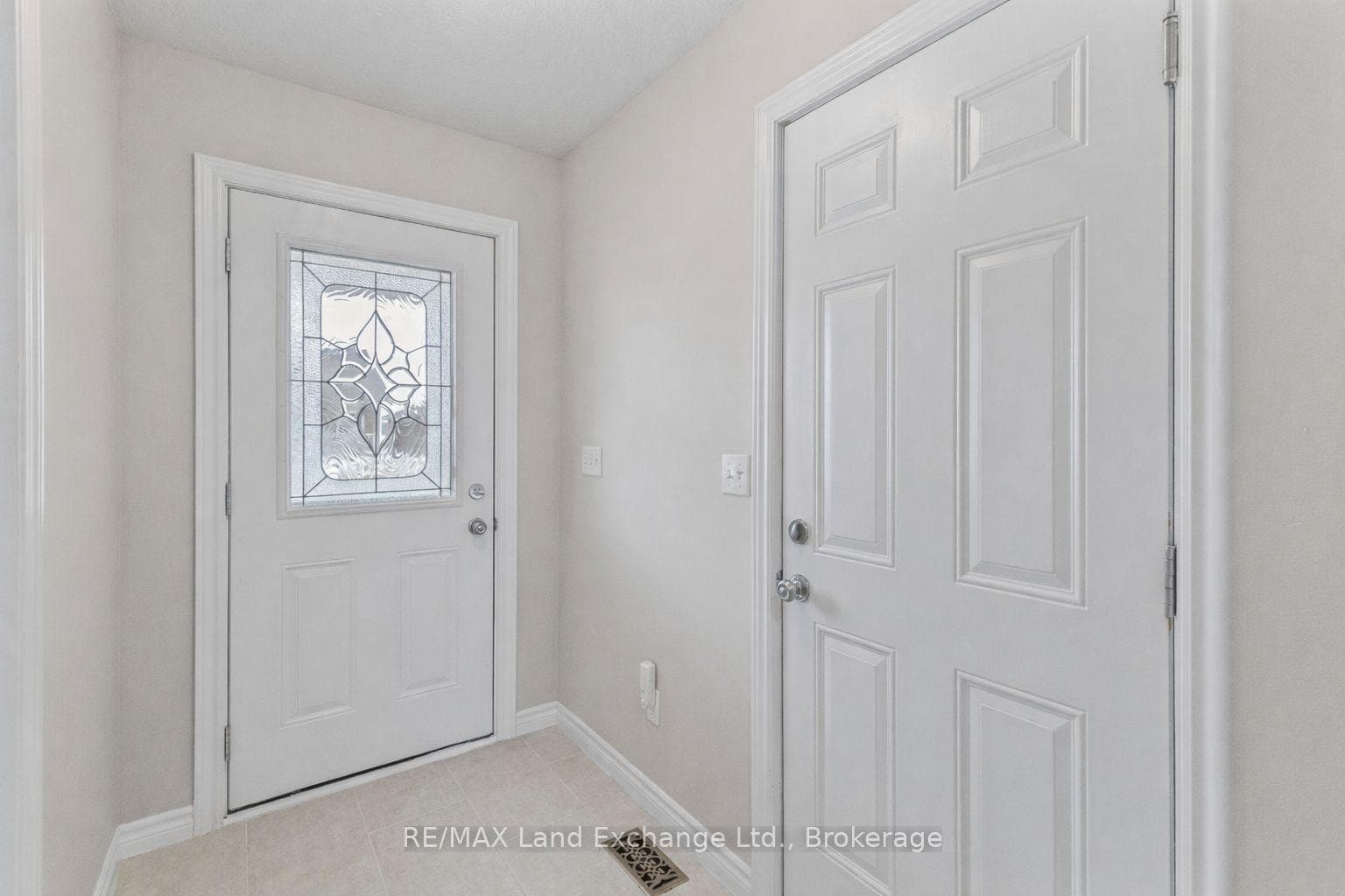 507 Andrew Street Unit 13 photo 6