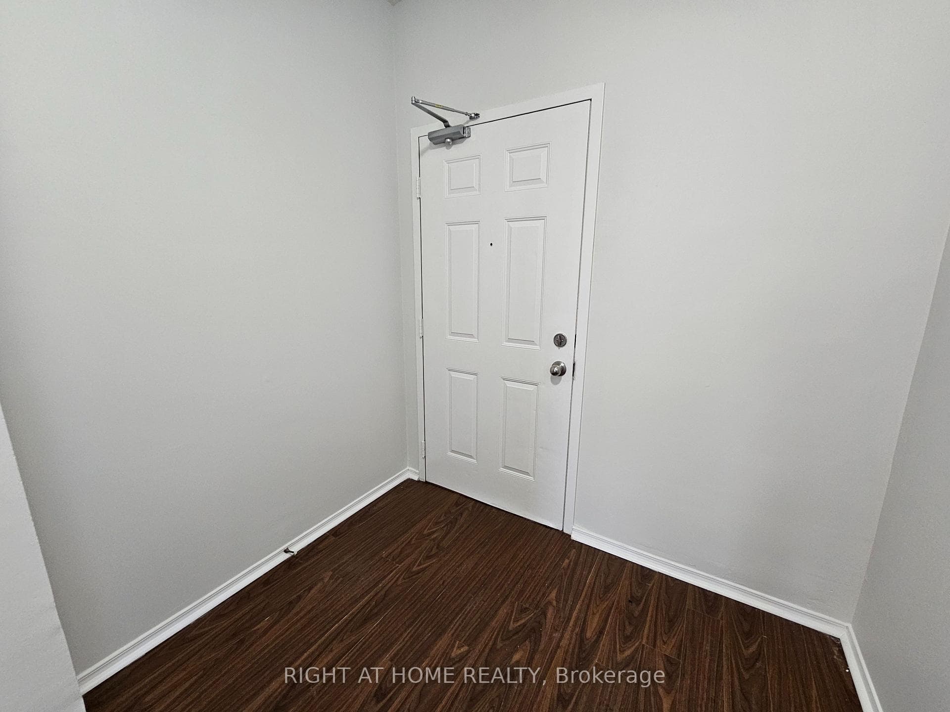 1801 Eglinton Avenue Unit 307 photo 20