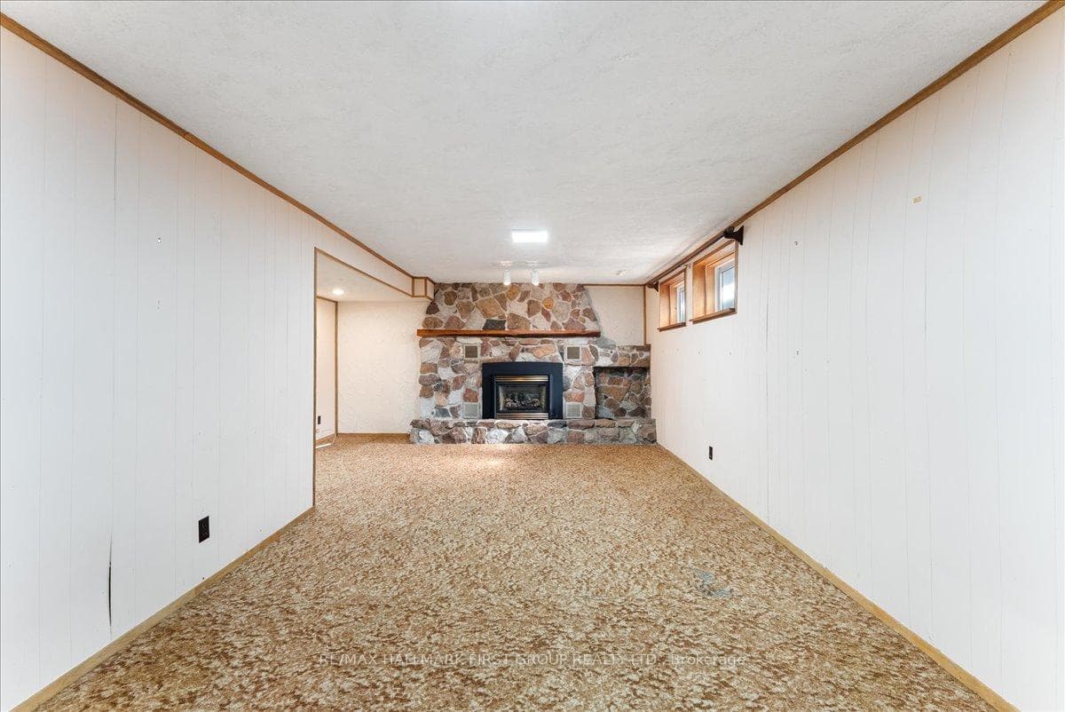 16 Goodfellow Street photo 37