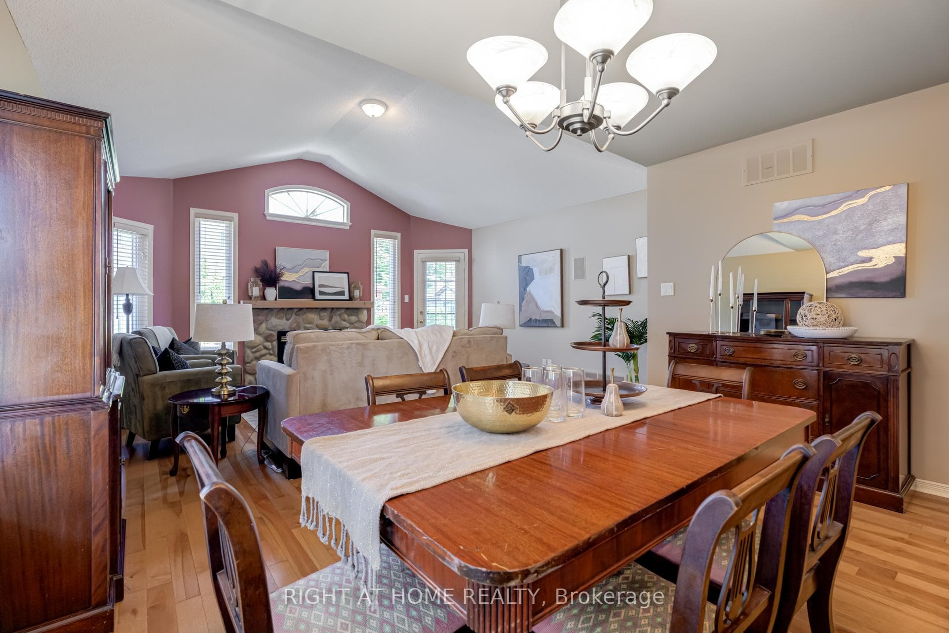 506 Flagstone Court photo 12
